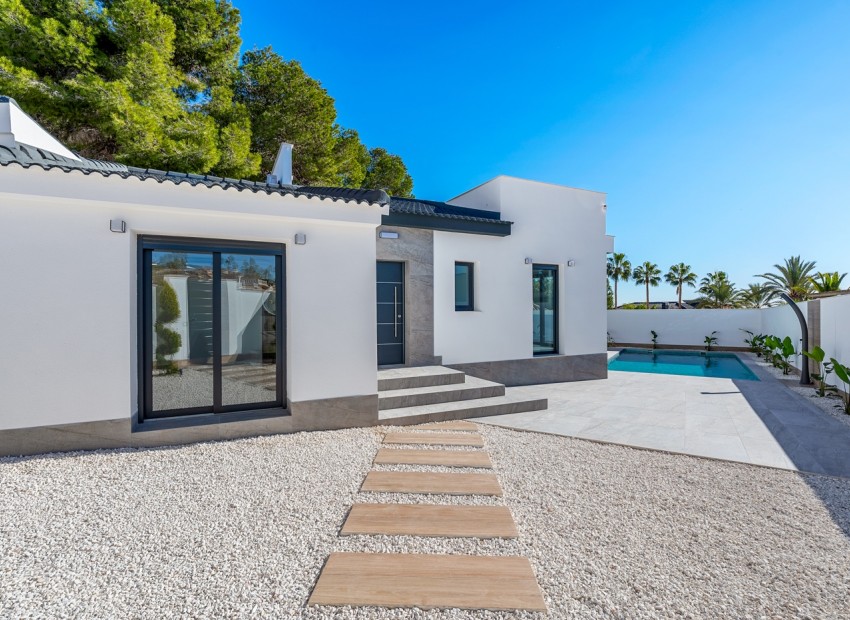 Resale - Villa - Ciudad Quesada