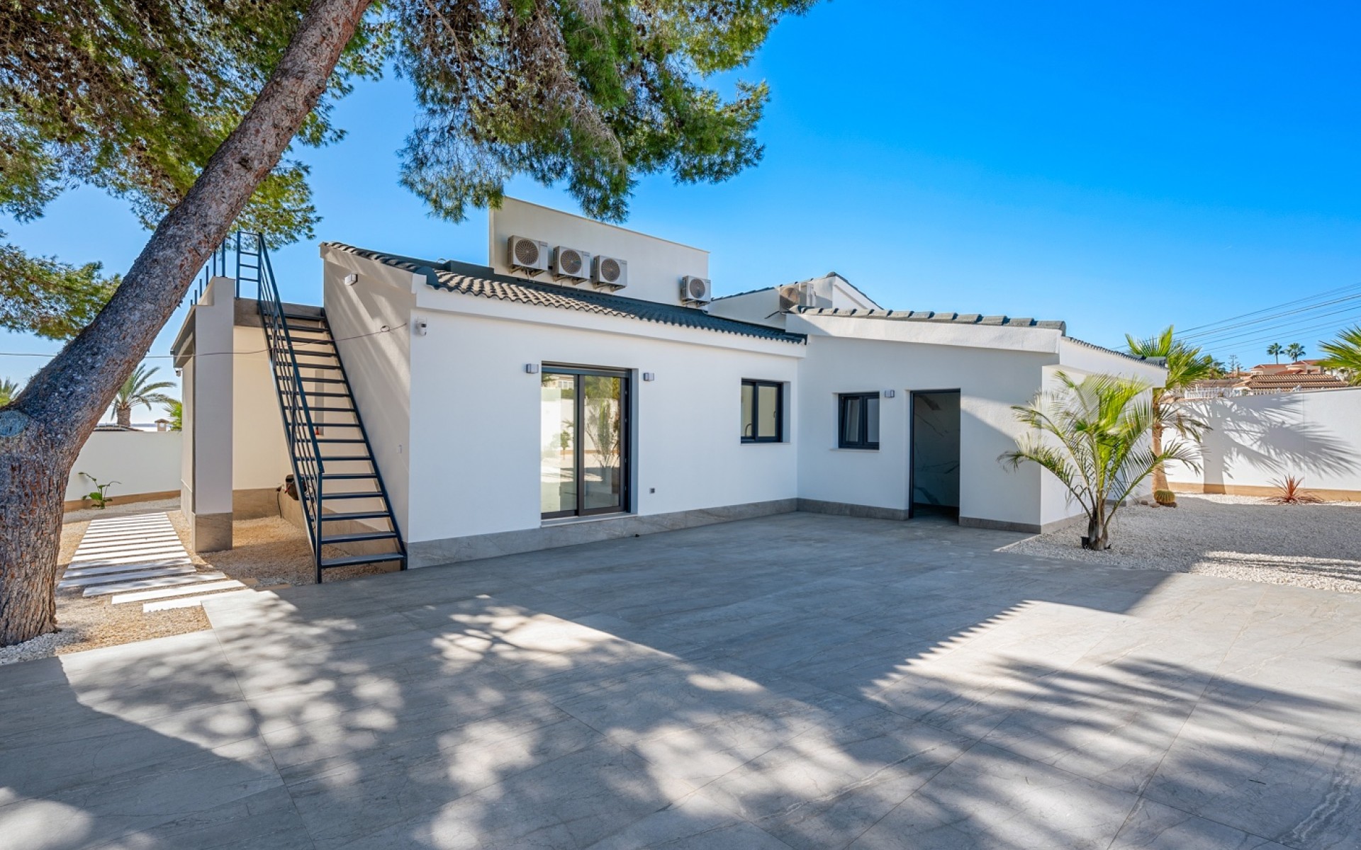 Resale - Villa - Ciudad Quesada