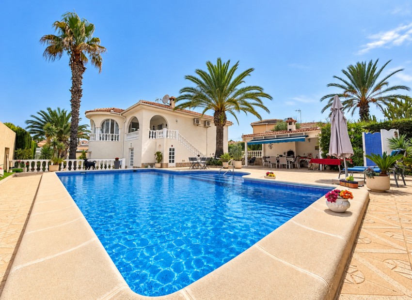 Resale - Villa - Ciudad Quesada