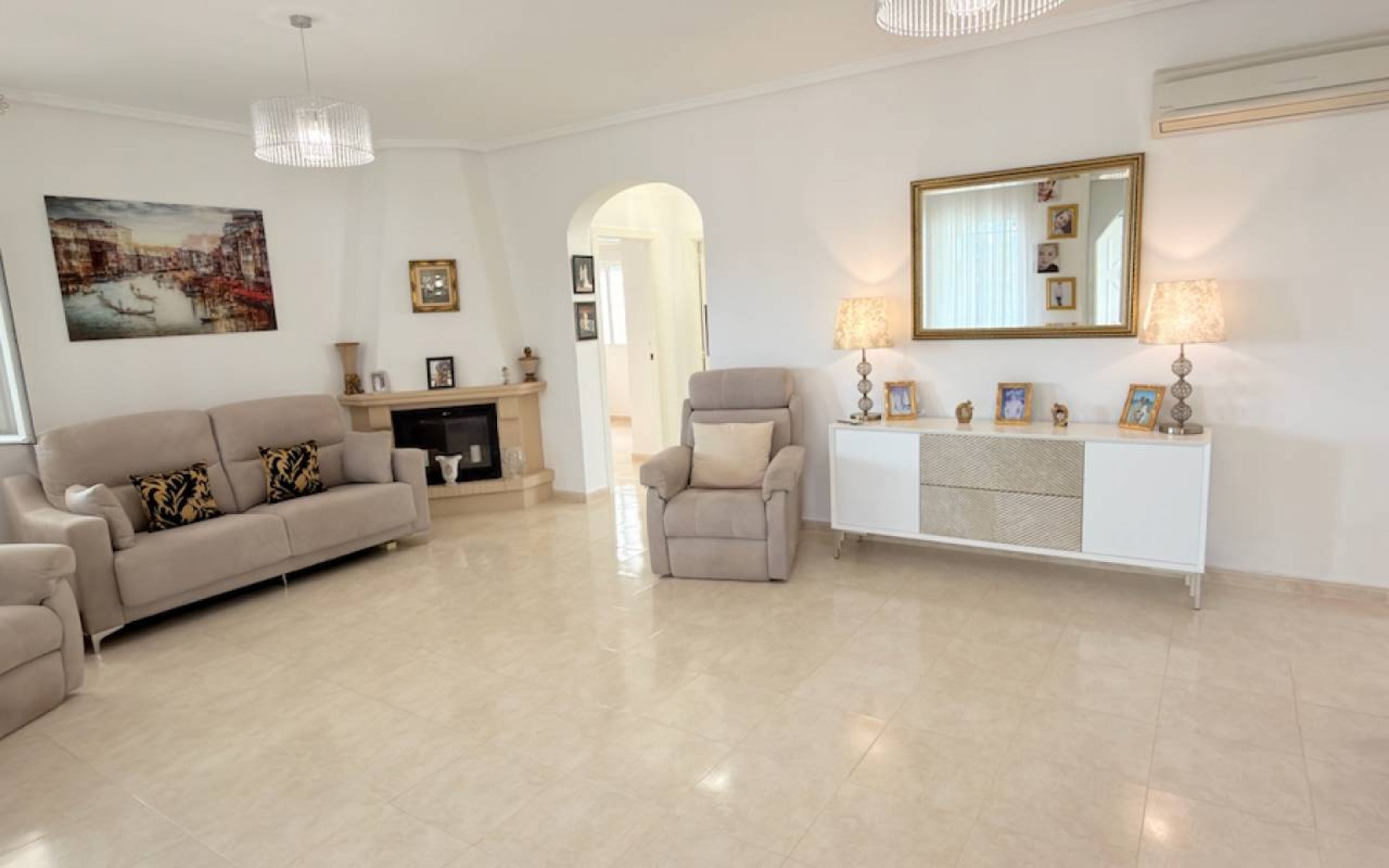 Resale - Villa - Ciudad Quesada