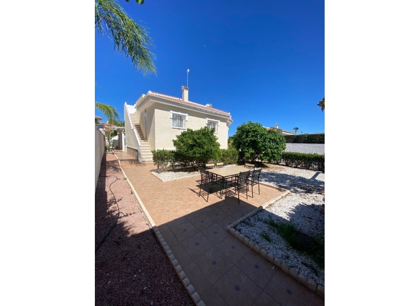 Resale - Villa - Ciudad Quesada