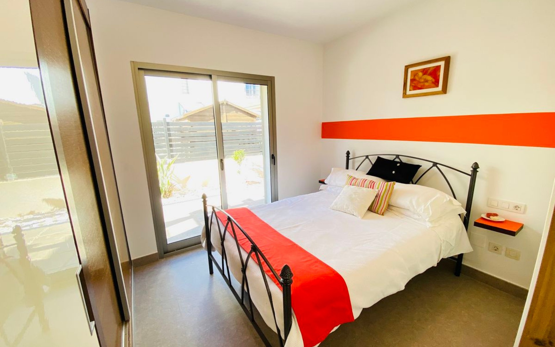 Resale - Villa - Cox