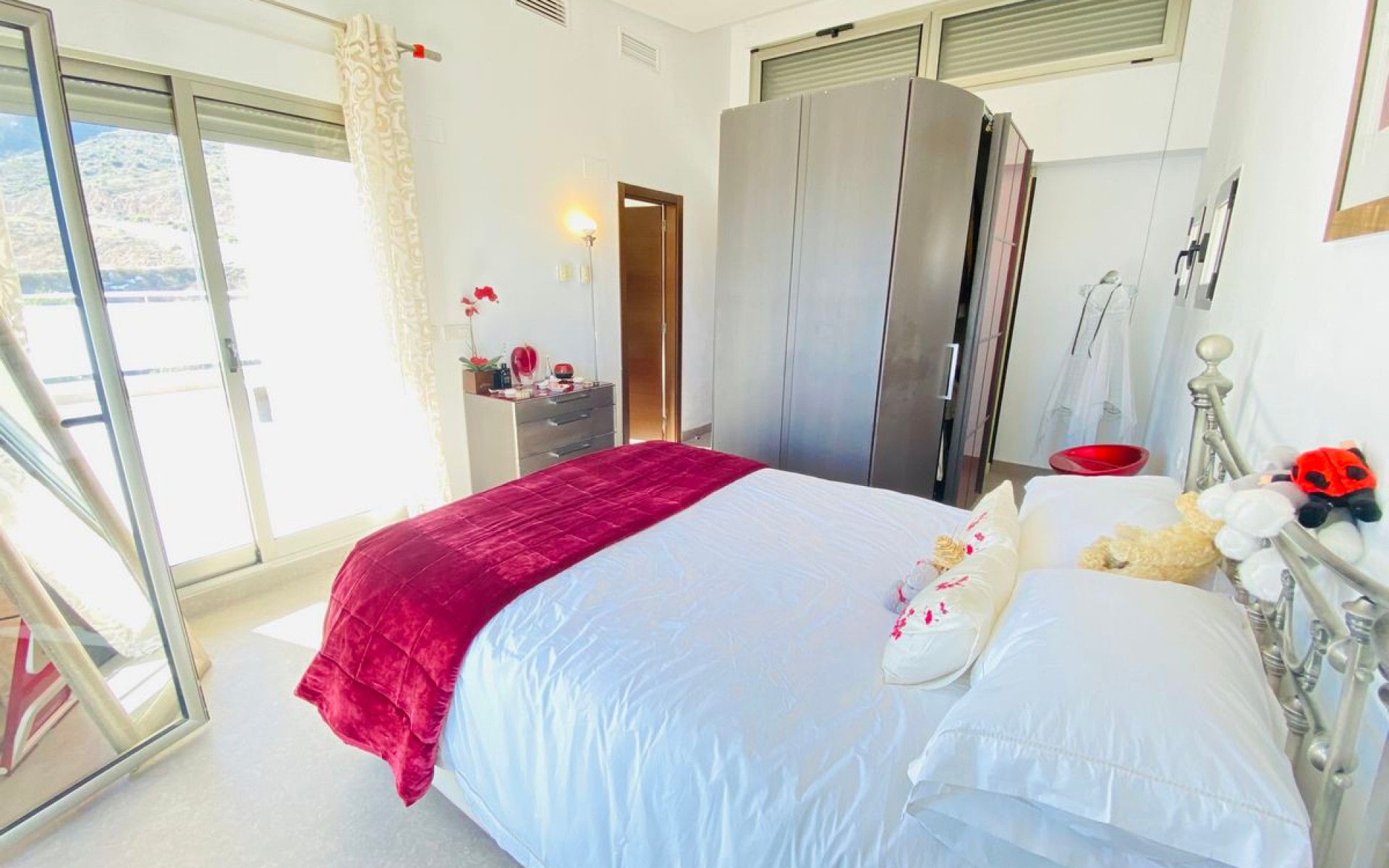 Resale - Villa - Cox