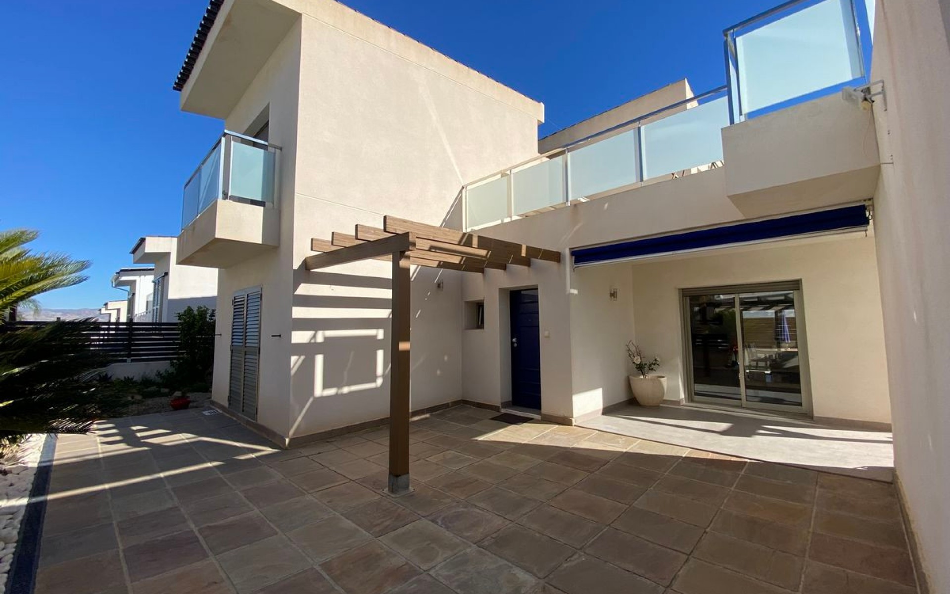 Resale - Villa - Cox
