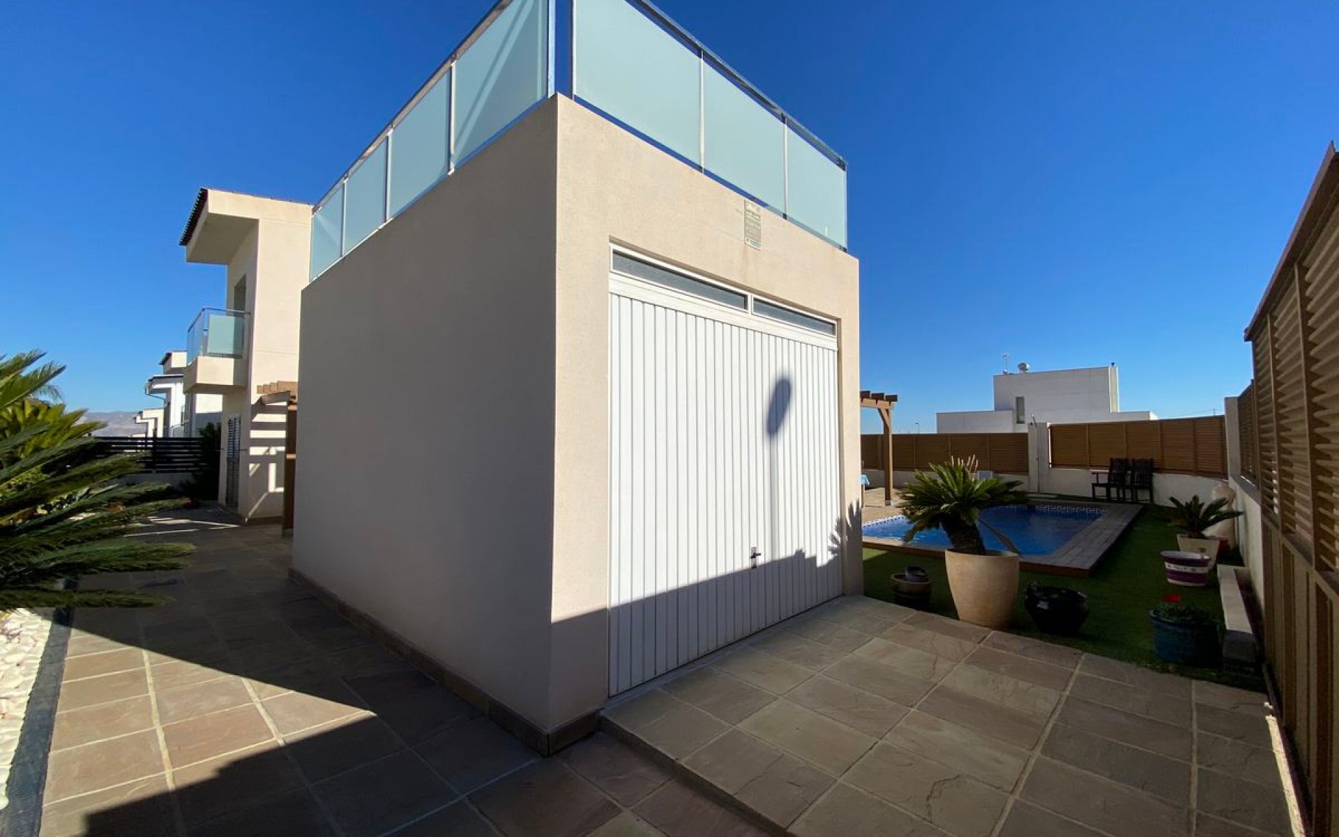 Resale - Villa - Cox