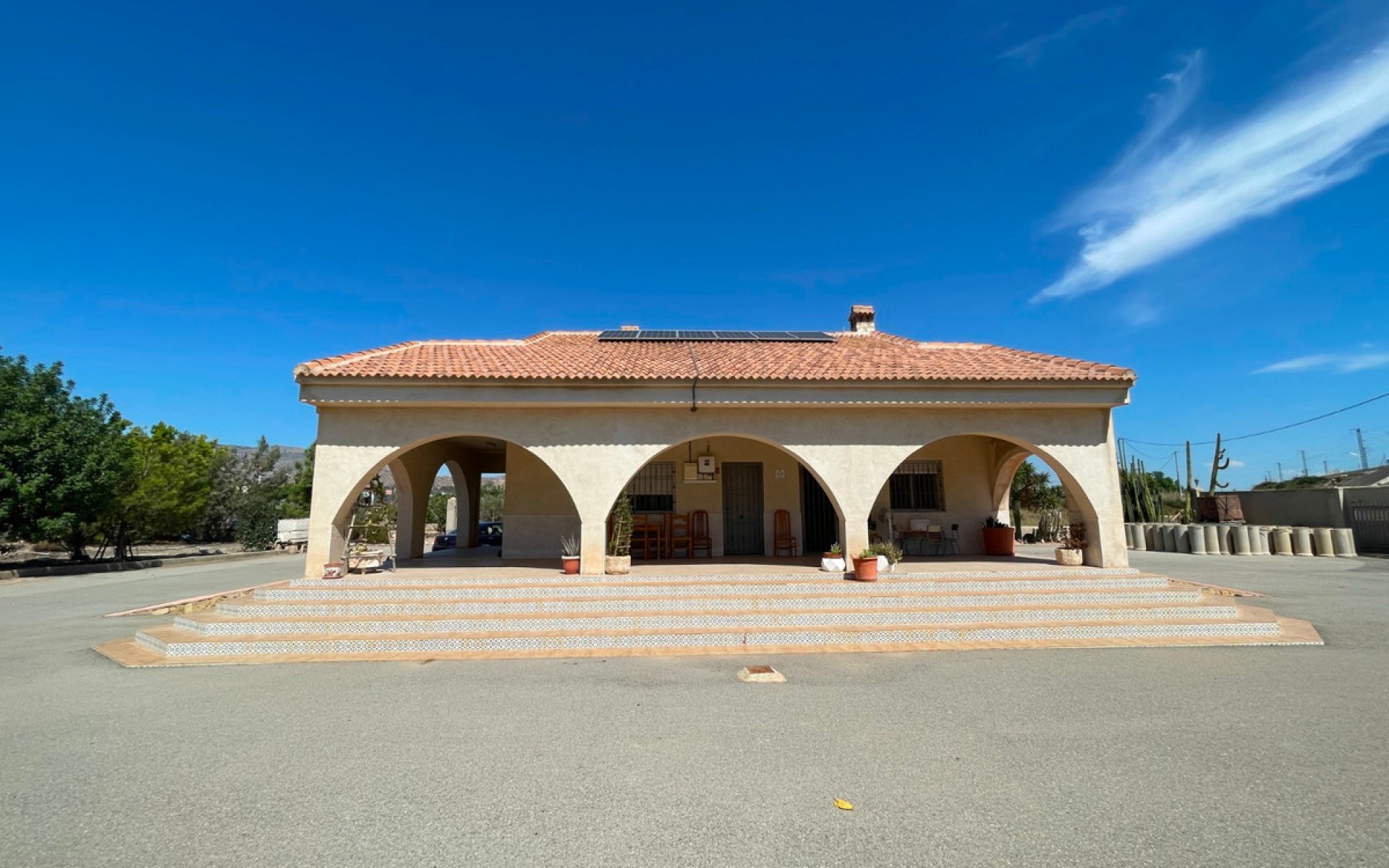 Resale - Villa - Crevillente
