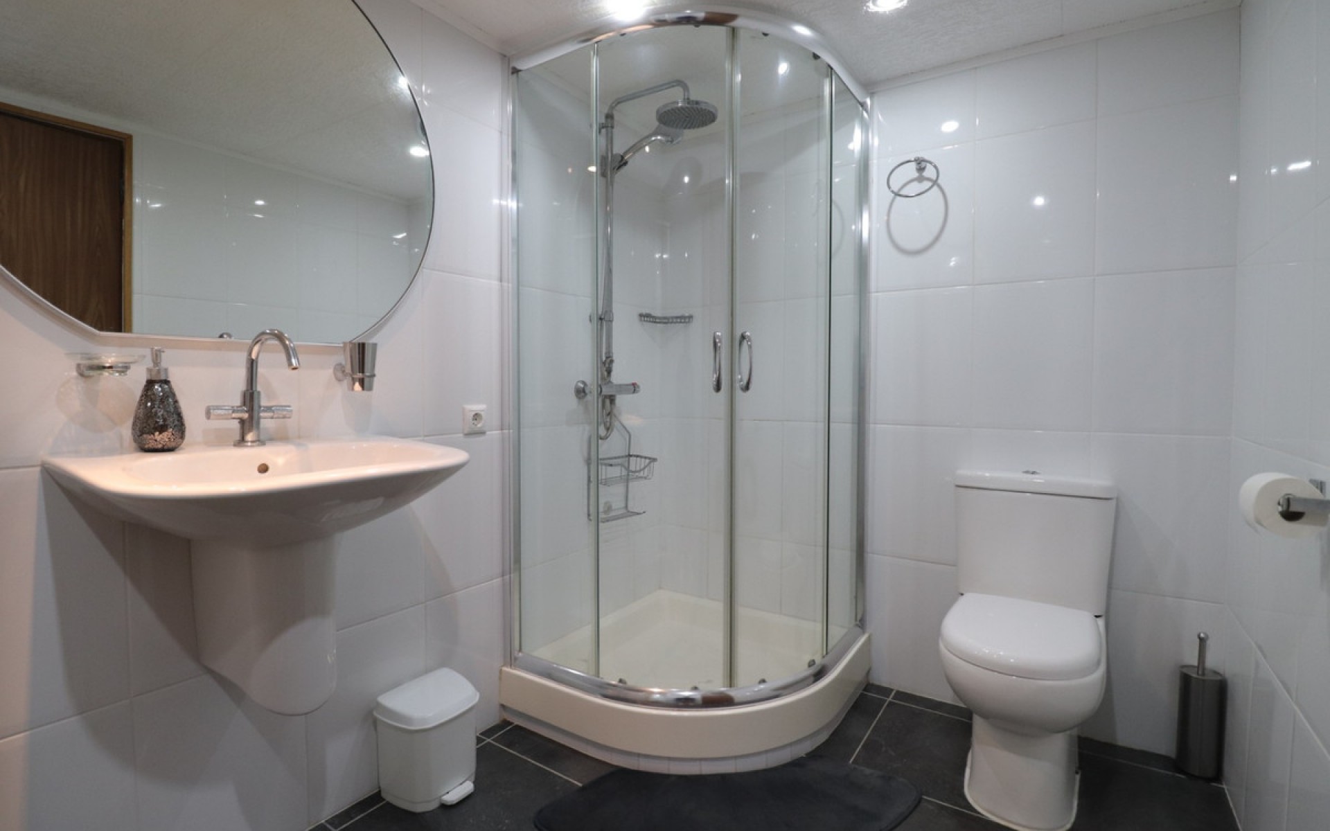 Resale - Villa - Crevillente