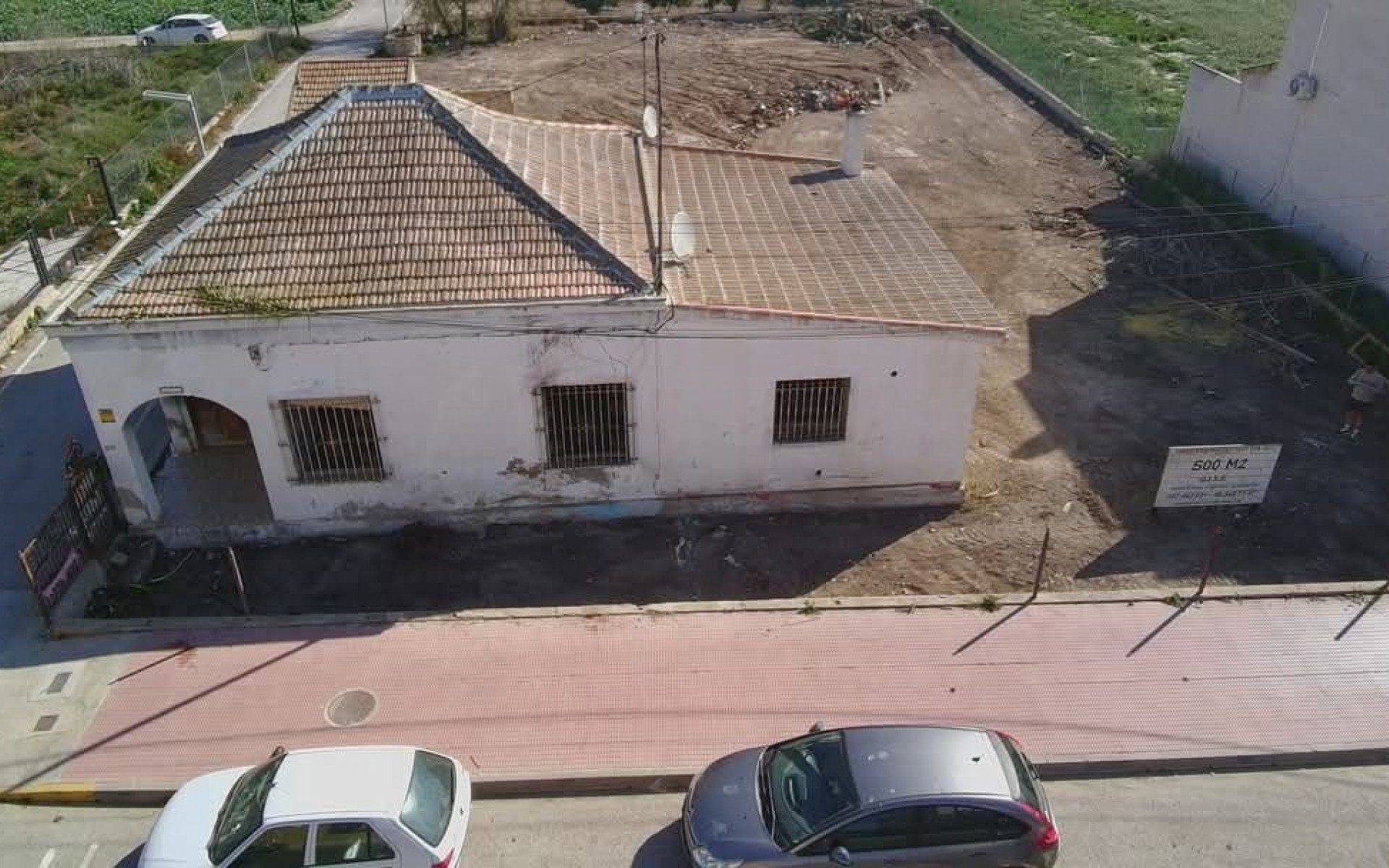 Resale - Villa - Daya Nueva