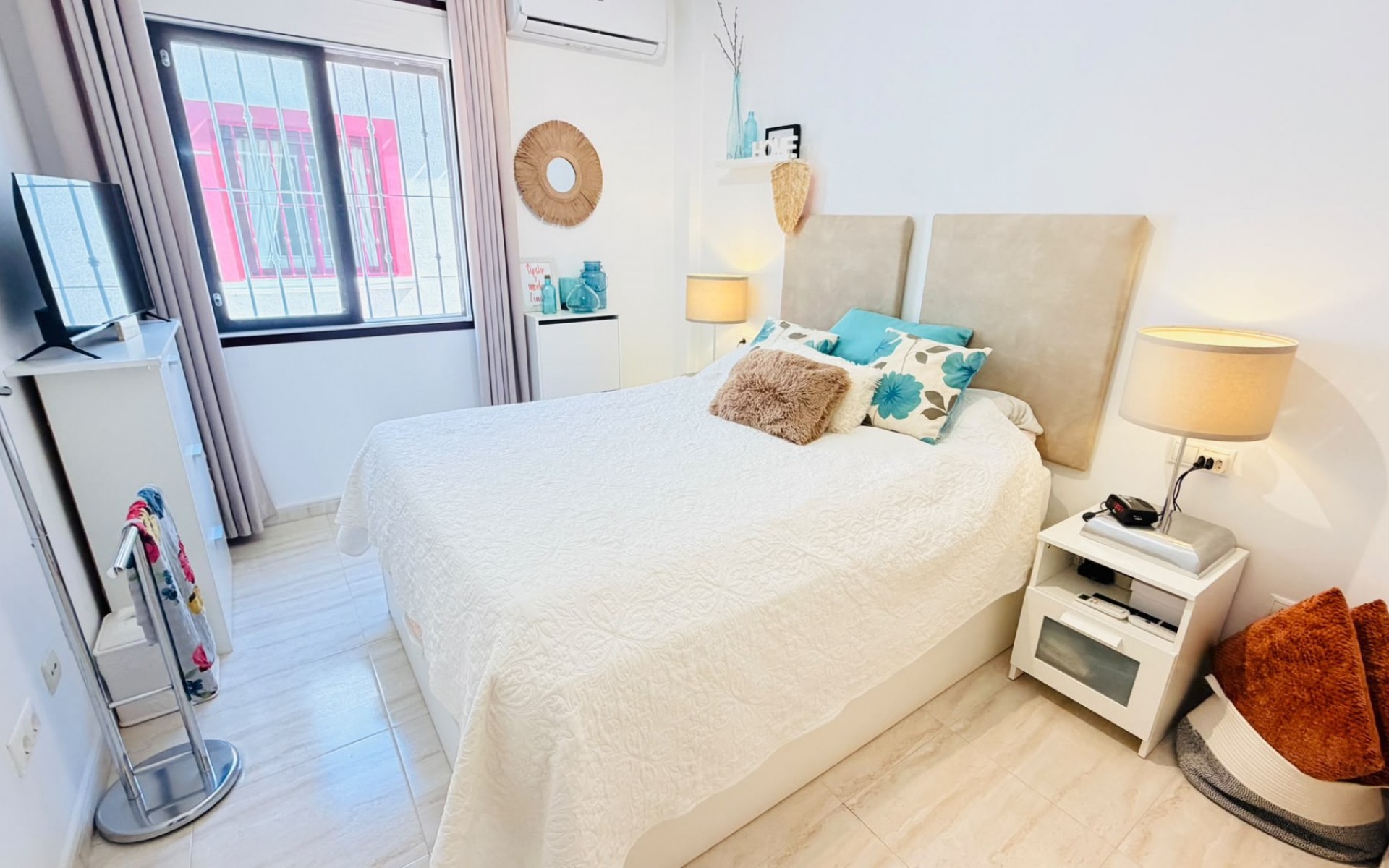 Resale - Villa - Daya Vieja