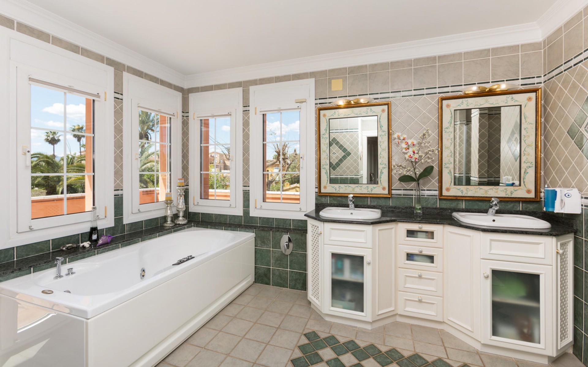 Resale - Villa - Dénia - Denia Centro