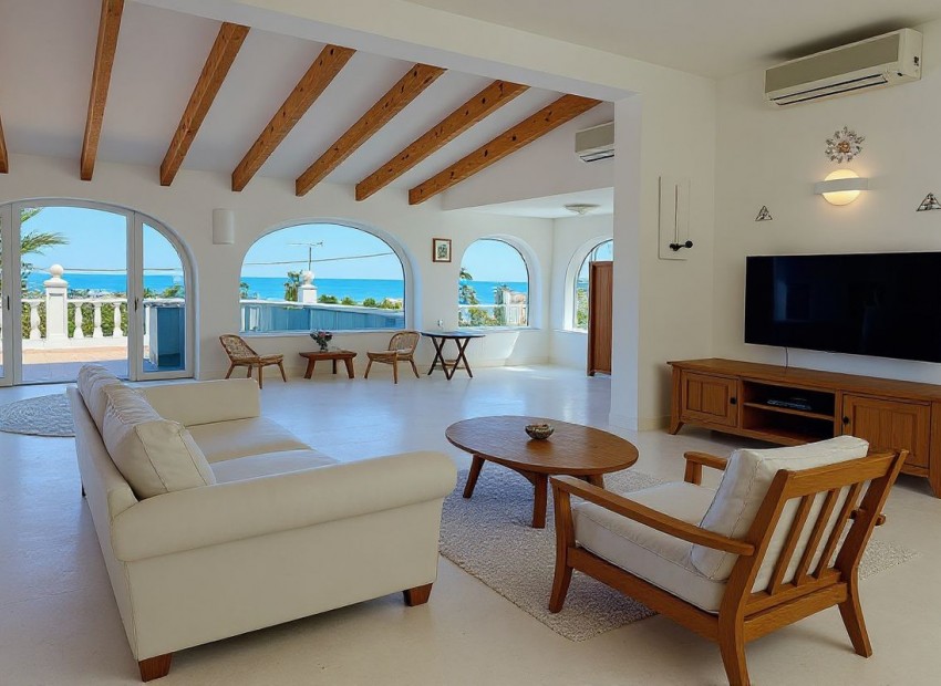 Resale - Villa - Dénia - Denia Centro