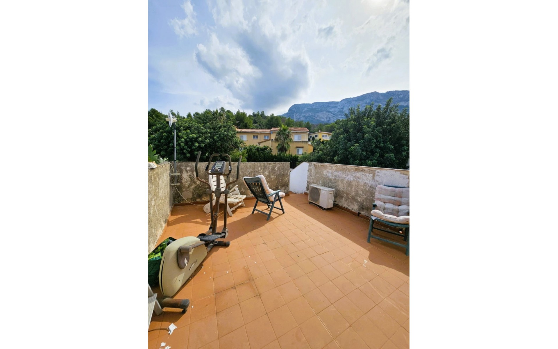 Resale - Villa - Dénia - Denia Centro