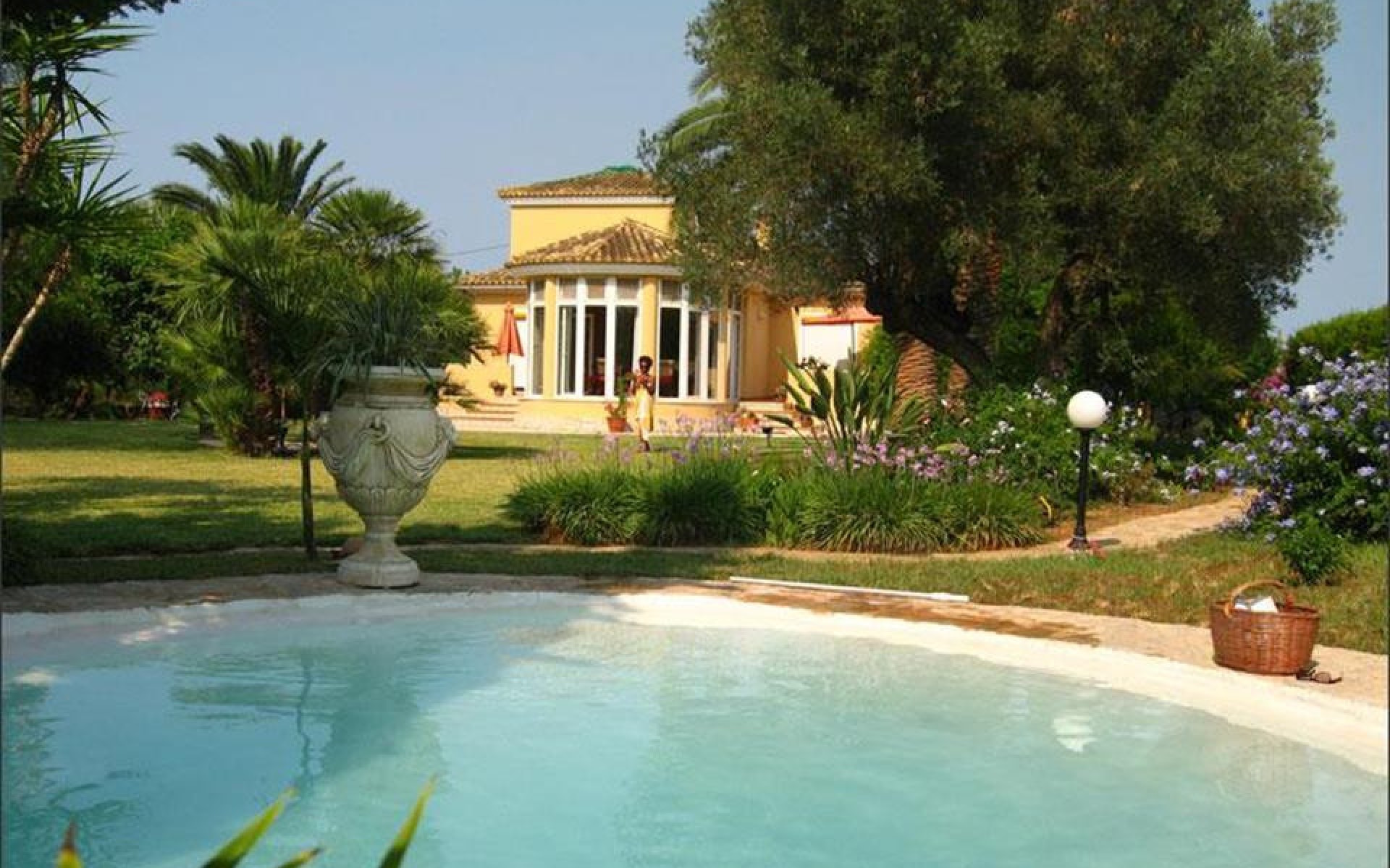 Resale - Villa - Dénia - Denia Centro