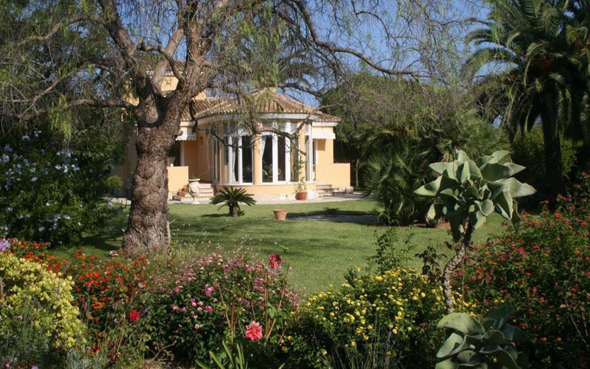 Resale - Villa - Dénia - Denia Centro
