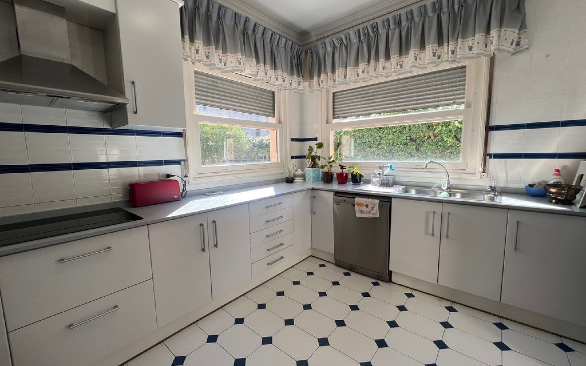 Resale - Villa - Dénia - Denia Centro