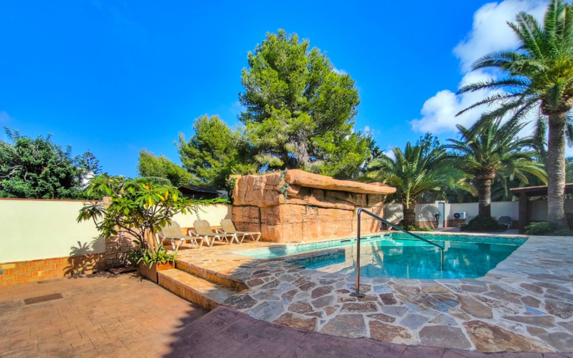 Resale - Villa - Dénia - Denia Centro
