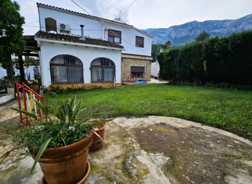 Resale - Villa - Dénia - Denia Centro