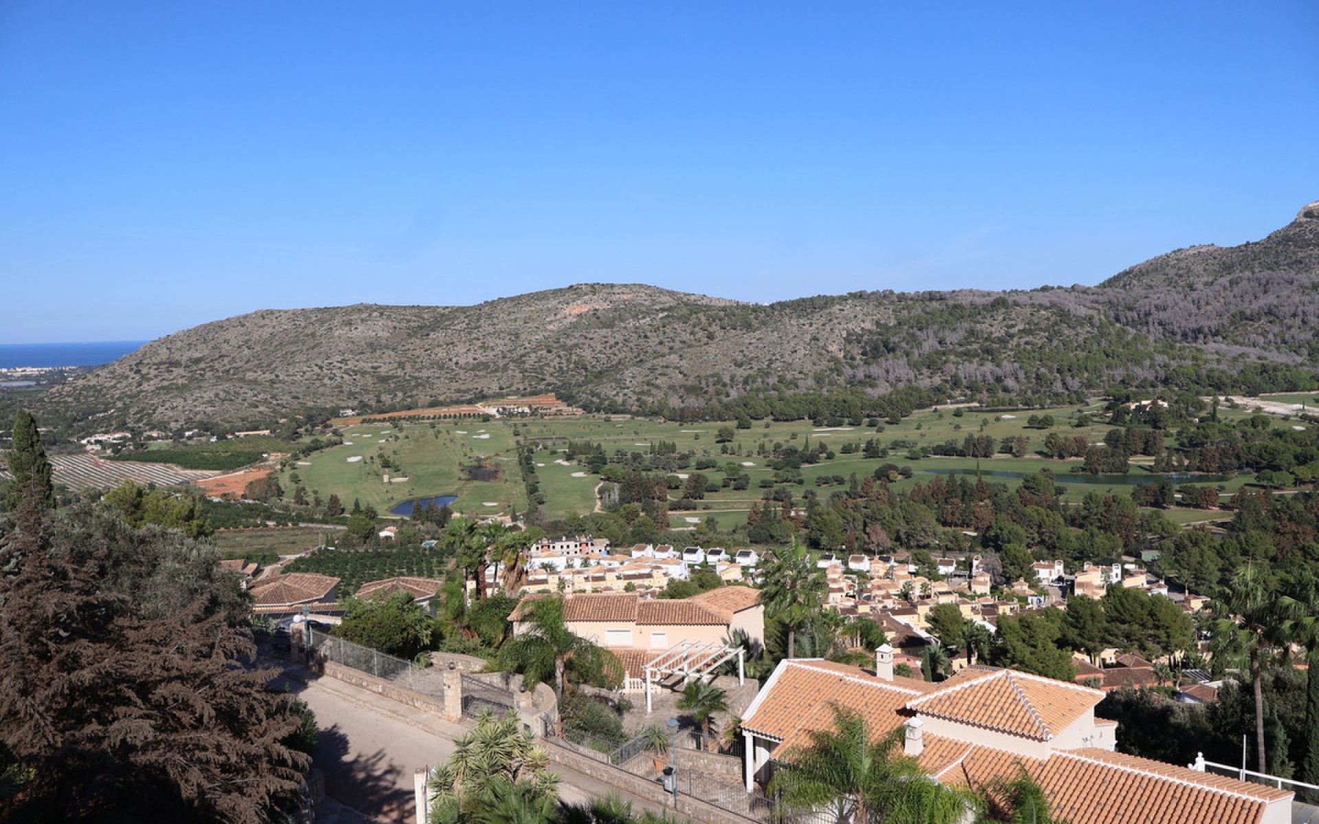 Resale - Villa - Dénia - La Sella Golf