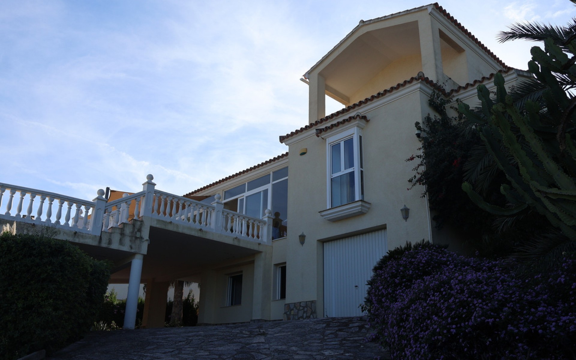 Resale - Villa - Dénia - La Sella Golf