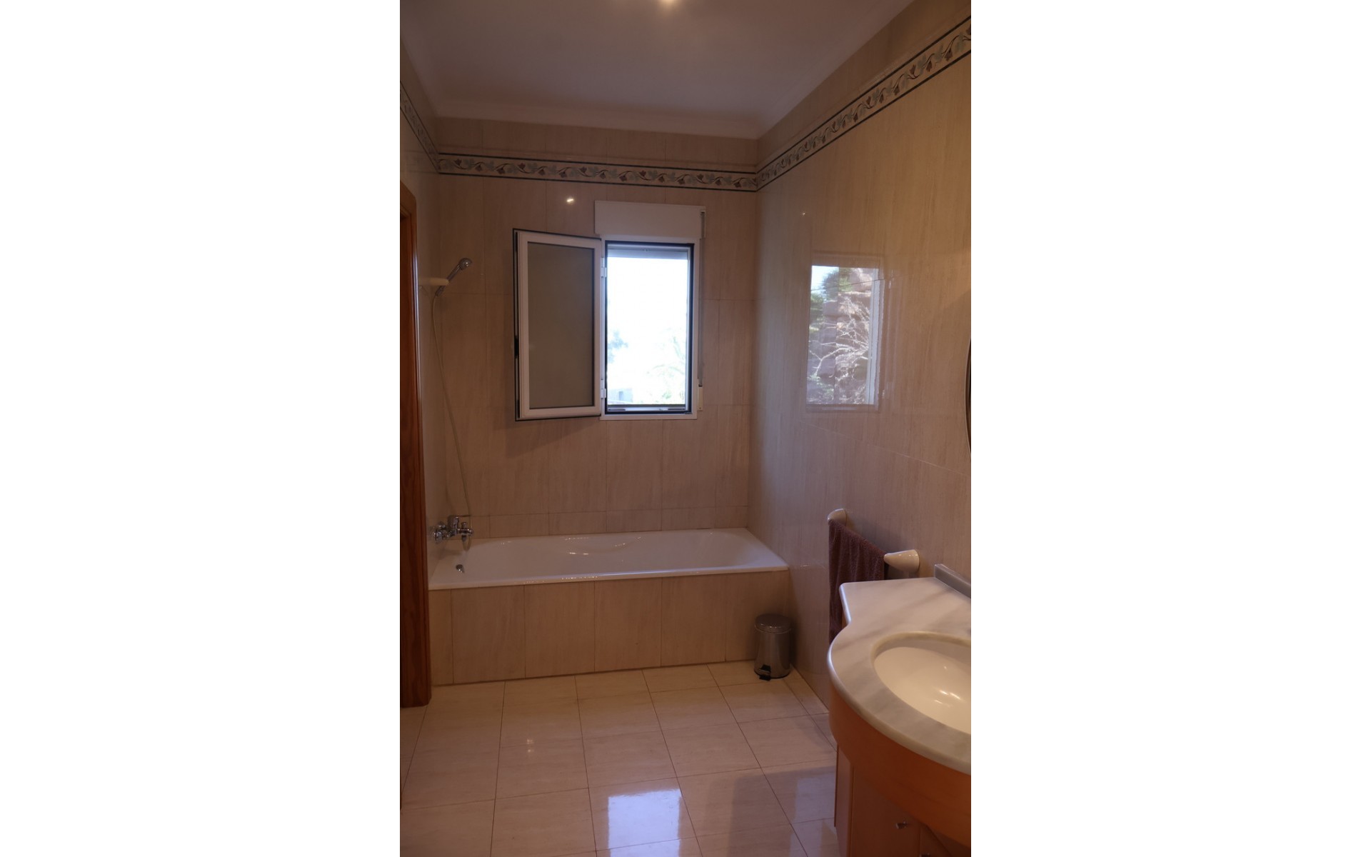 Resale - Villa - Dénia - La Sella Golf
