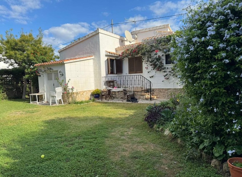 Resale - Villa - Dénia - La Xara