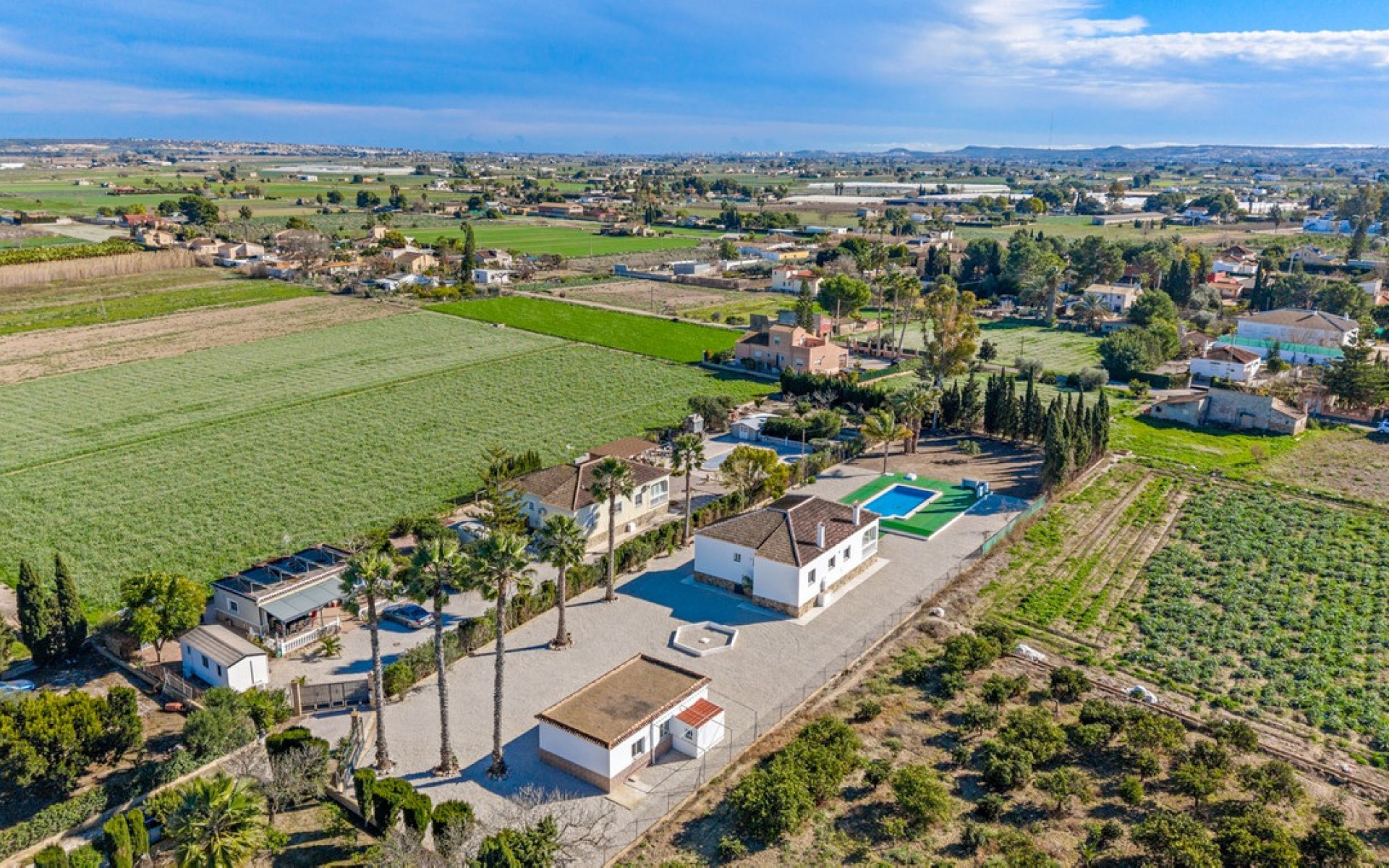 Resale - Villa - Dolores - Dolores Centro