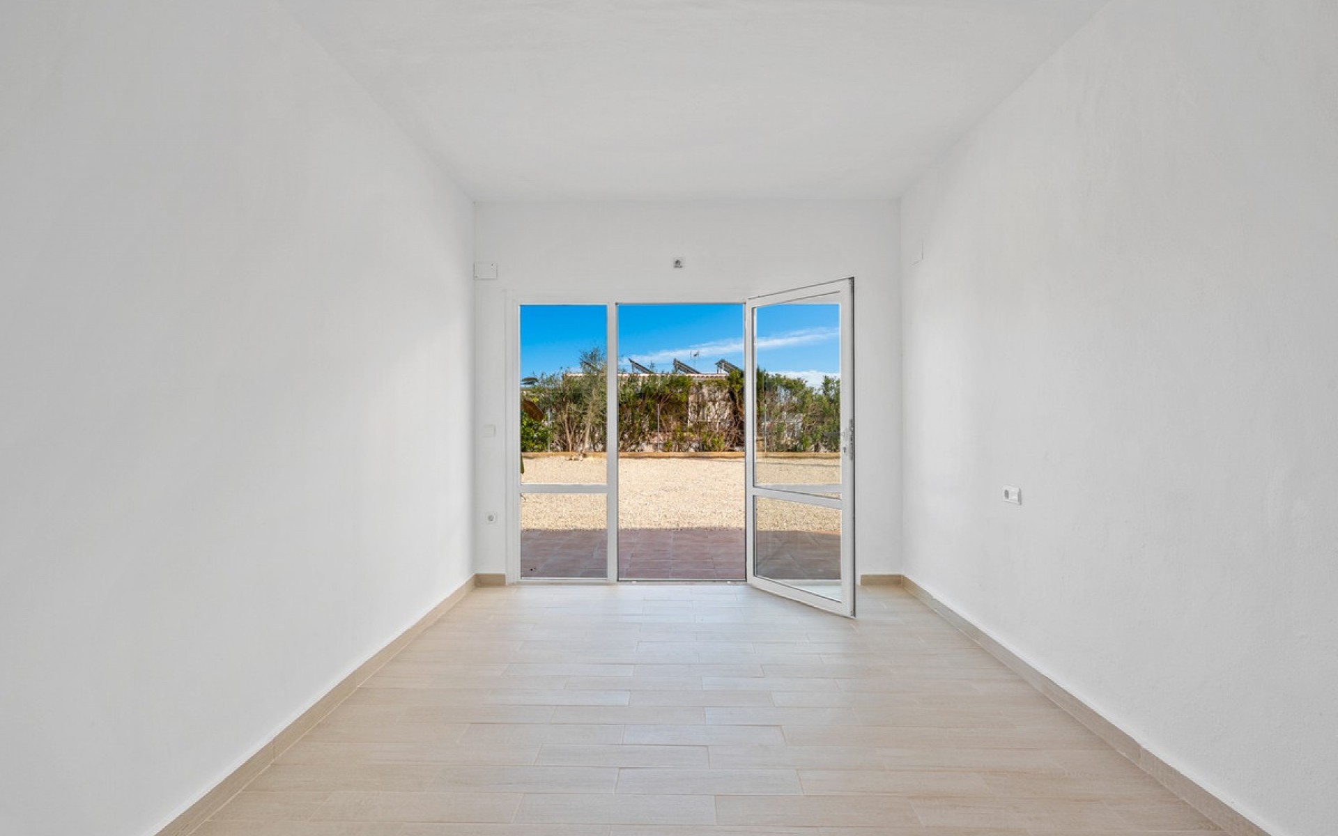 Resale - Villa - Dolores - Dolores Centro