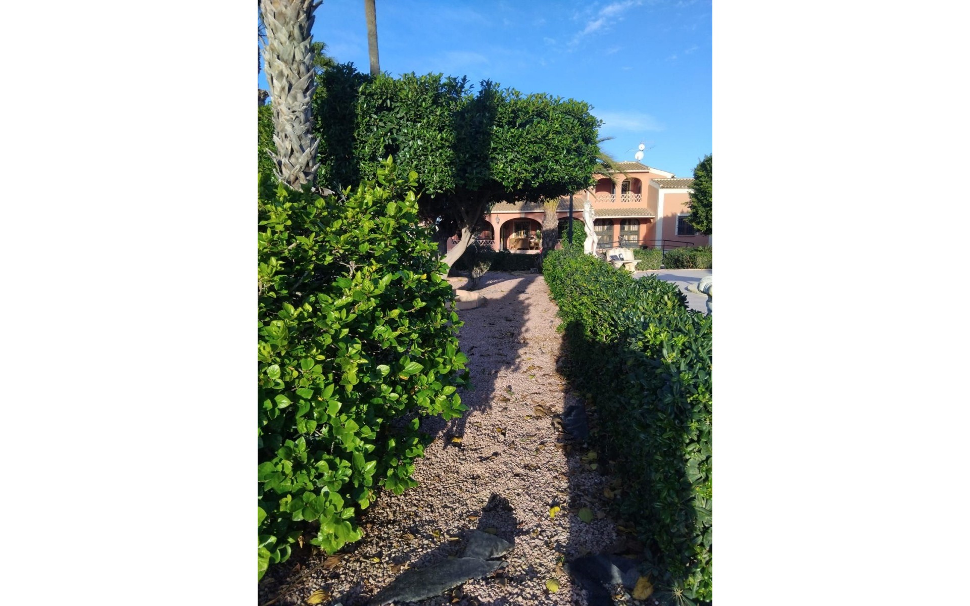 Resale - Villa - Dolores - Dolores Centro