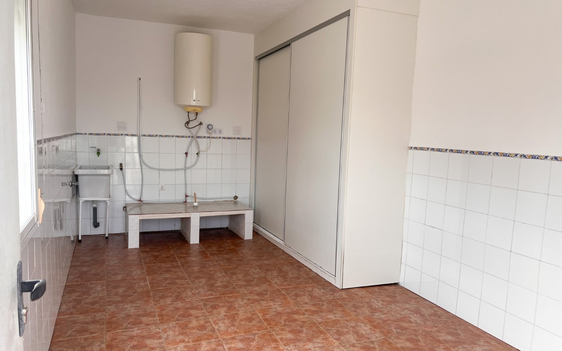 Resale - Villa - Dolores - Dolores Centro