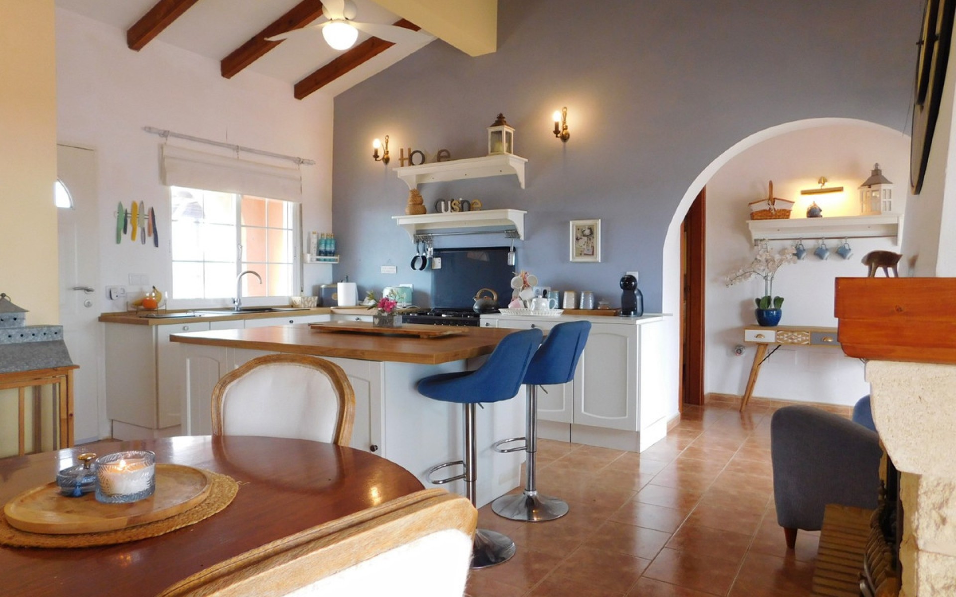 Resale - Villa - Dolores - Dolores Centro