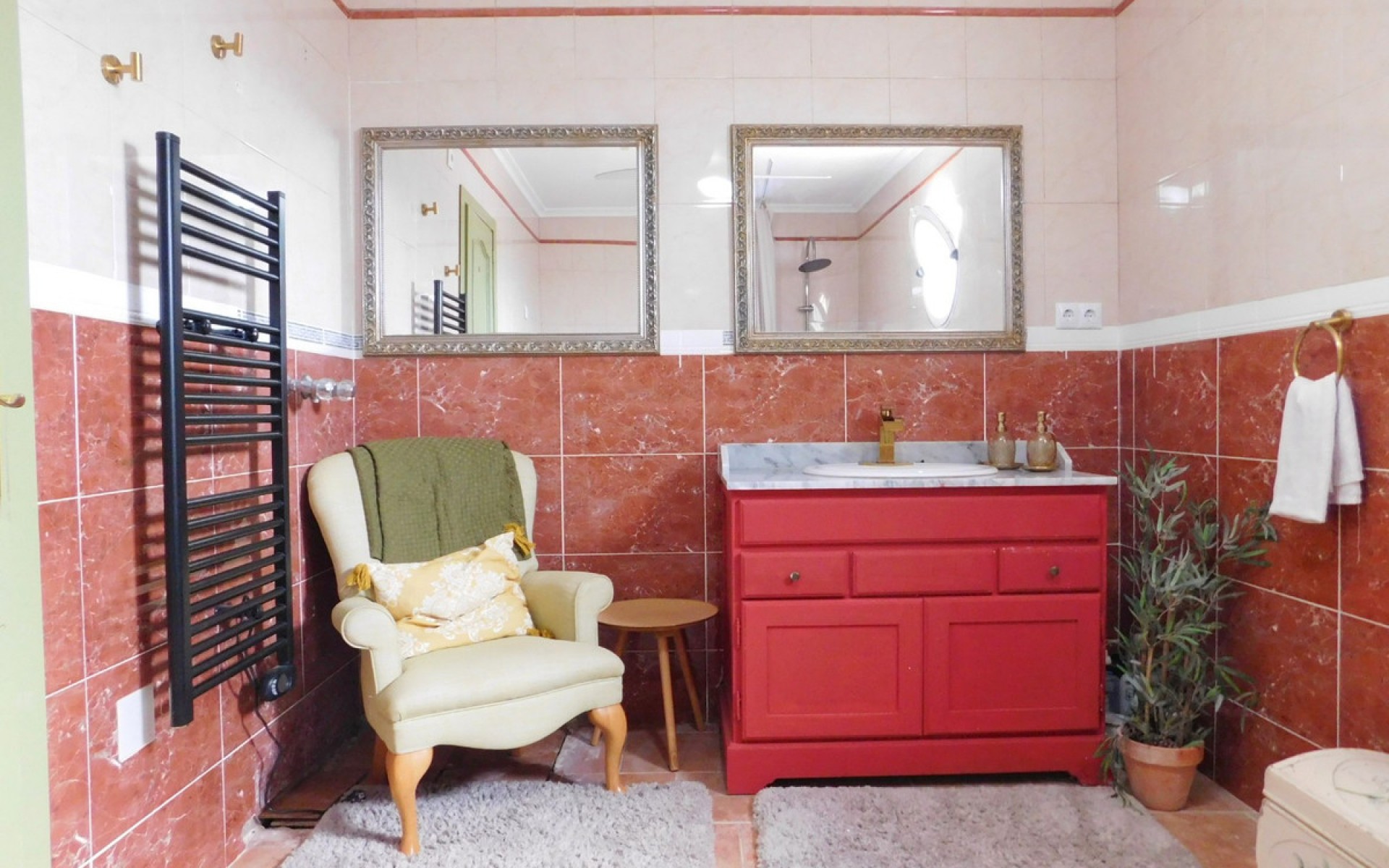 Resale - Villa - Dolores - Dolores Centro