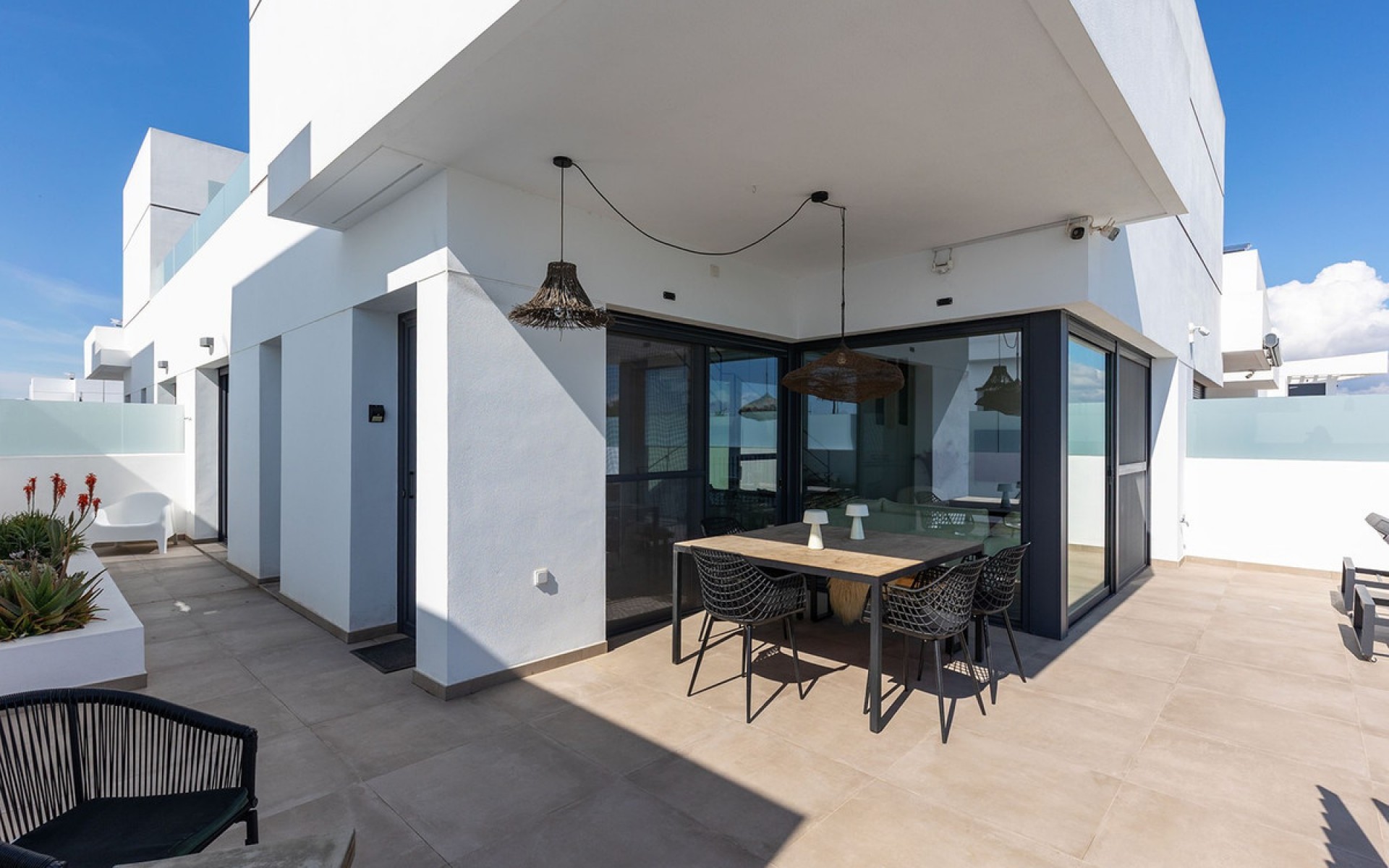 Resale - Villa - Dolores - Dolores Centro