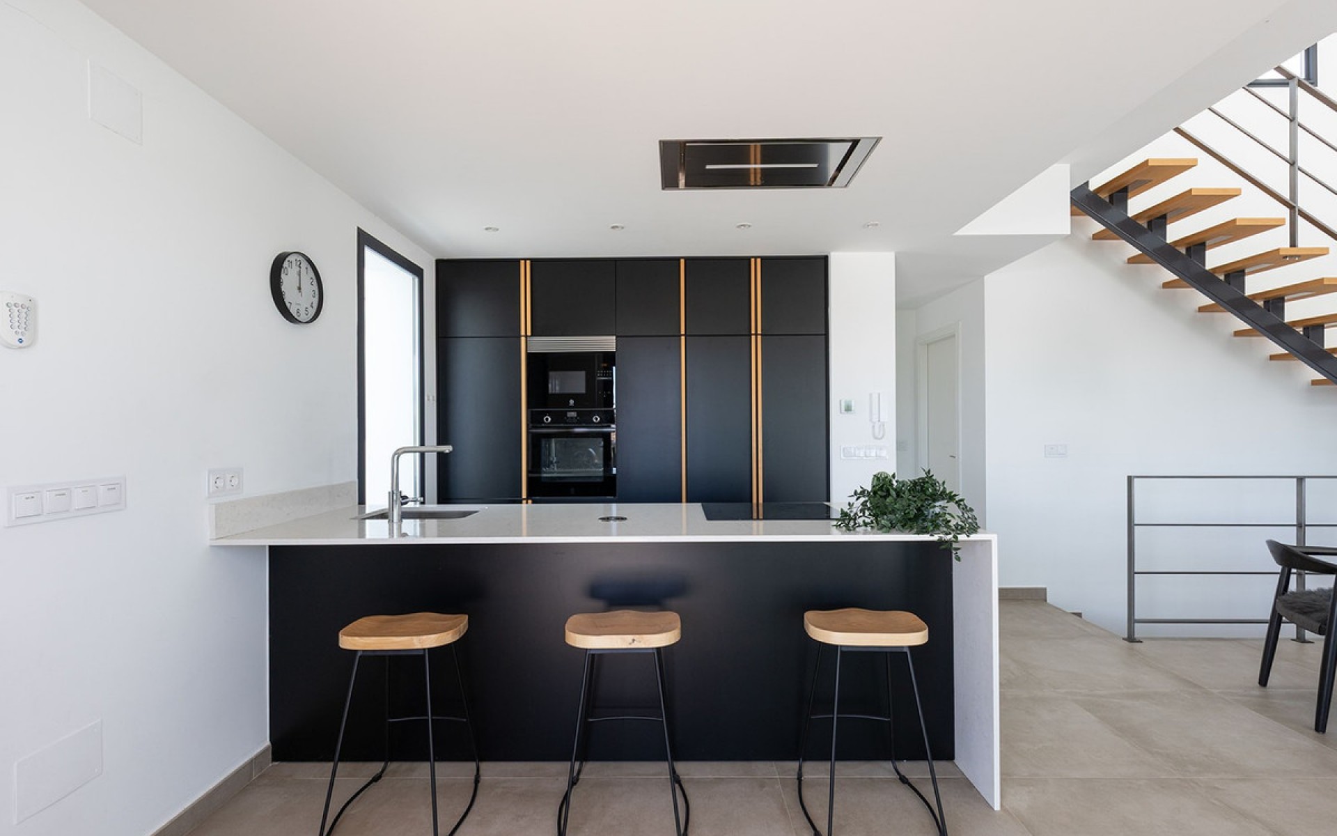 Resale - Villa - Dolores - Dolores Centro