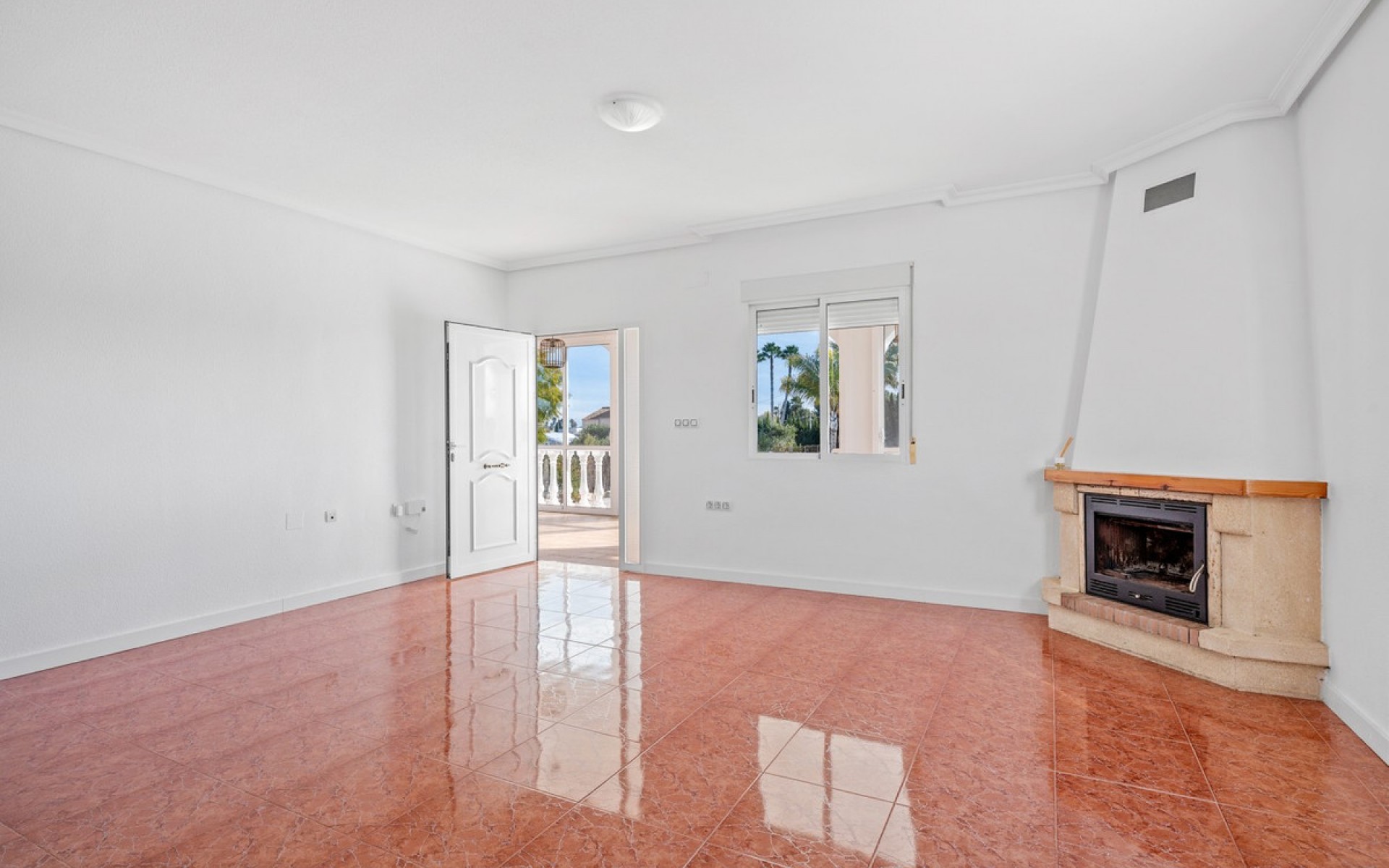 Resale - Villa - Dolores - Dolores Centro