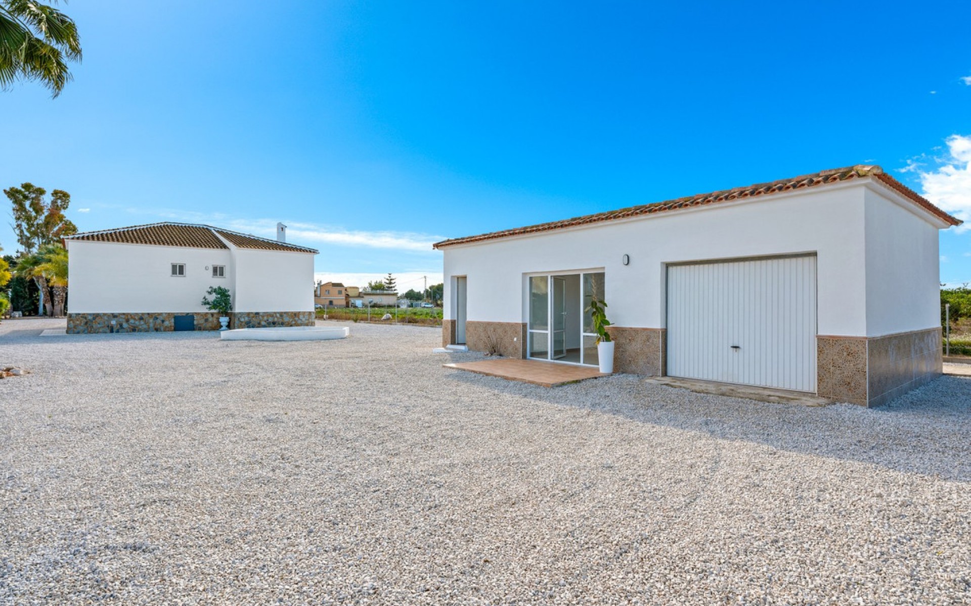 Resale - Villa - Dolores - Dolores Centro