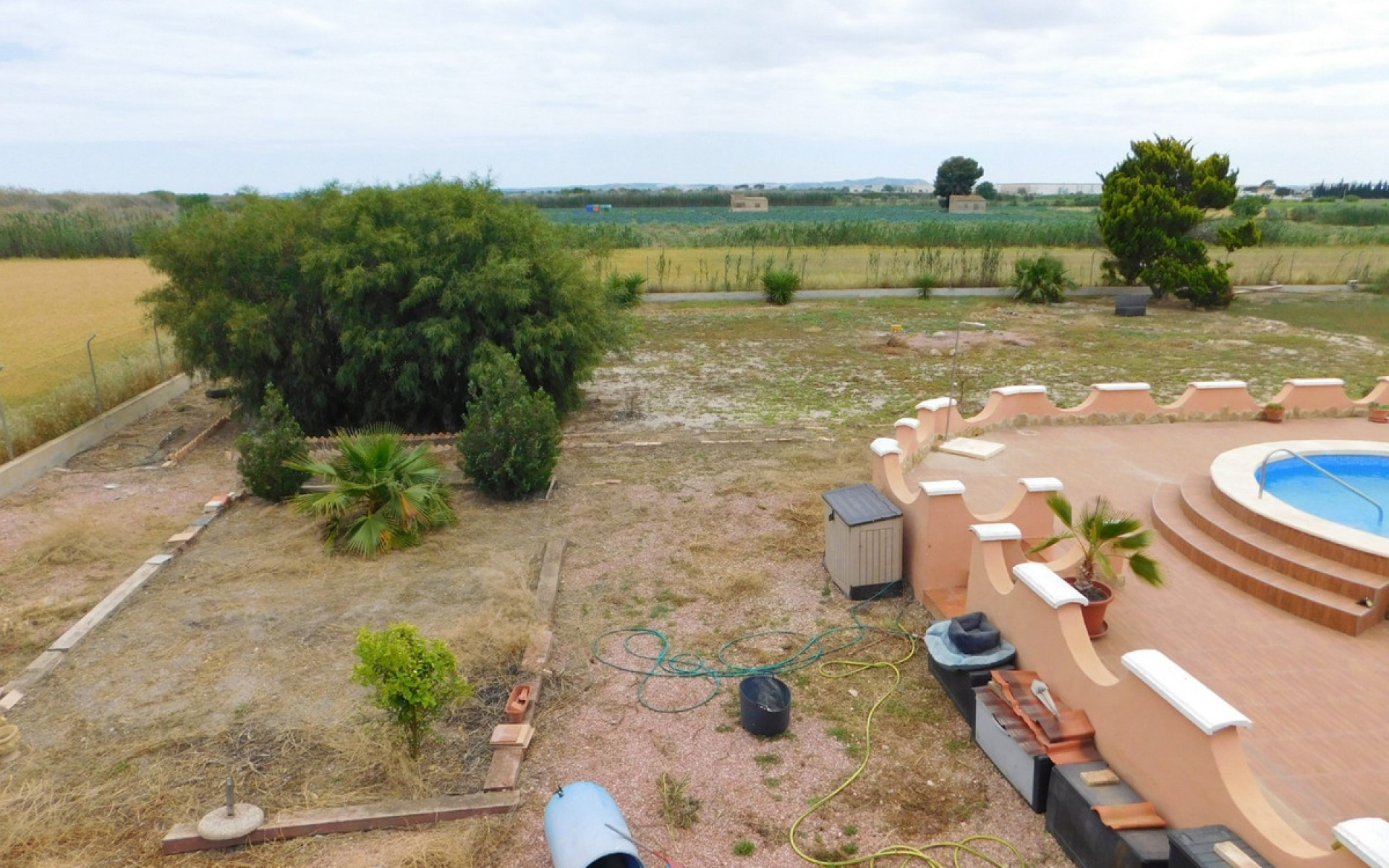 Resale - Villa - Dolores - Dolores Centro