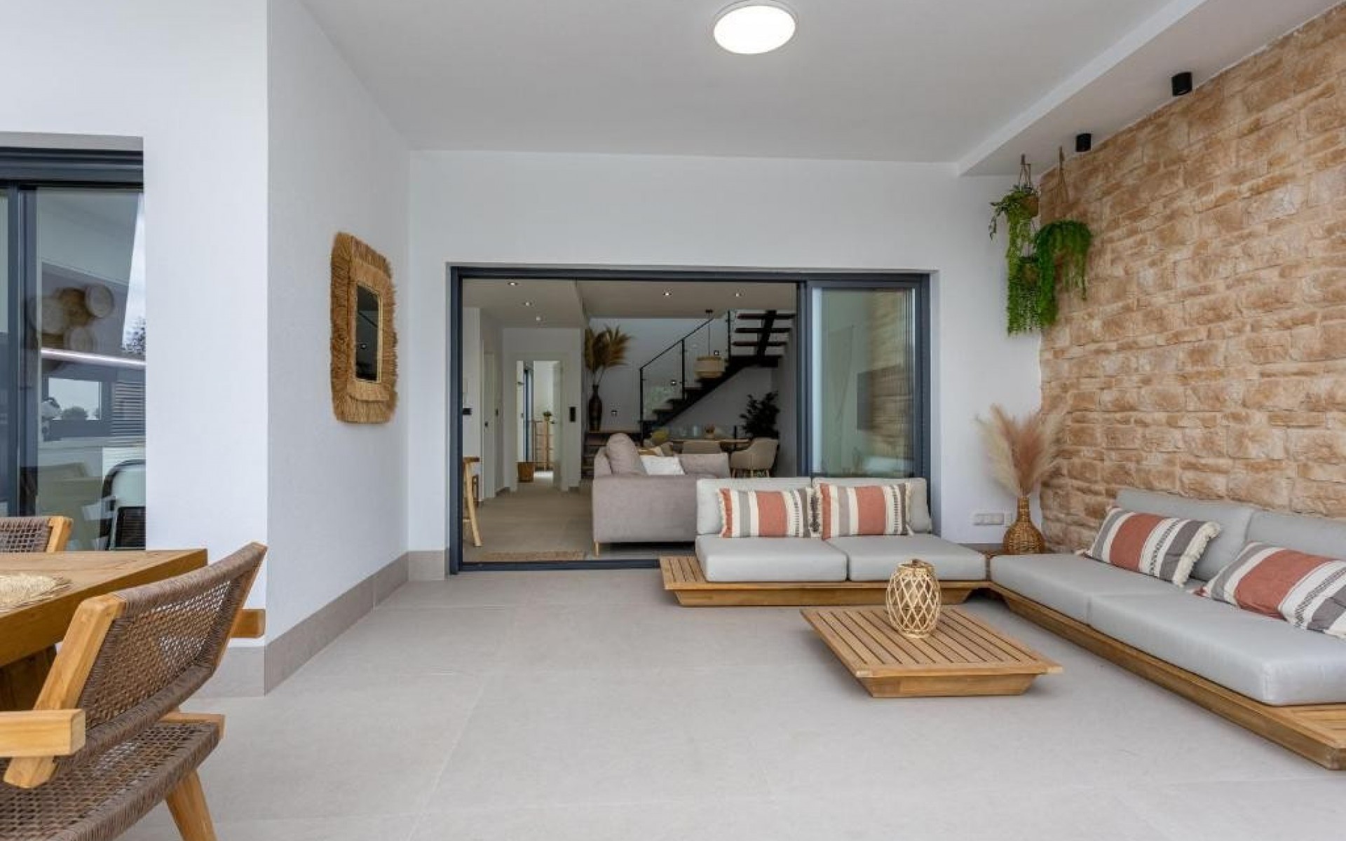 Resale - Villa - Dolores - Dolores Centro