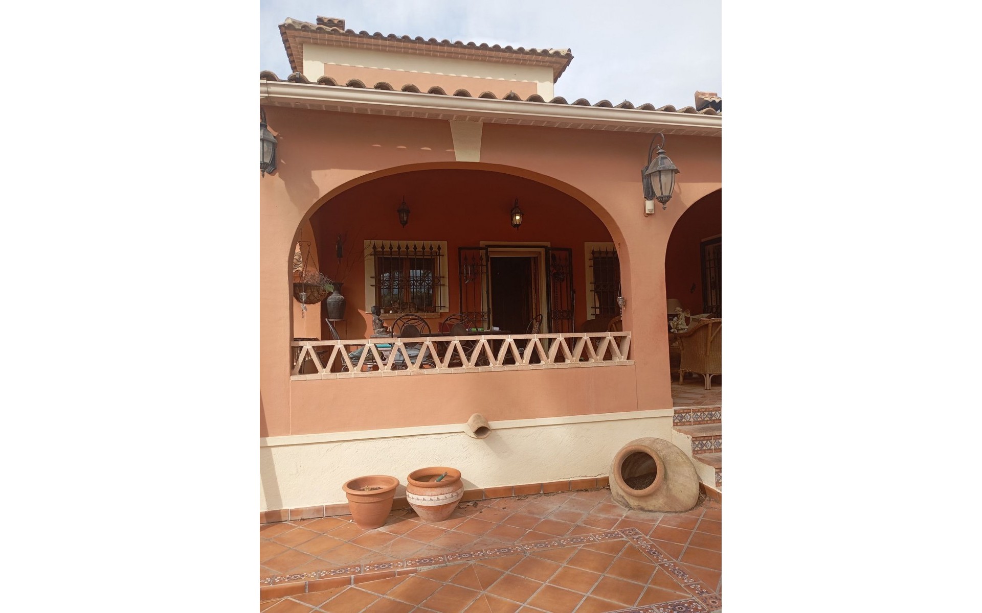 Resale - Villa - Dolores - Dolores Centro