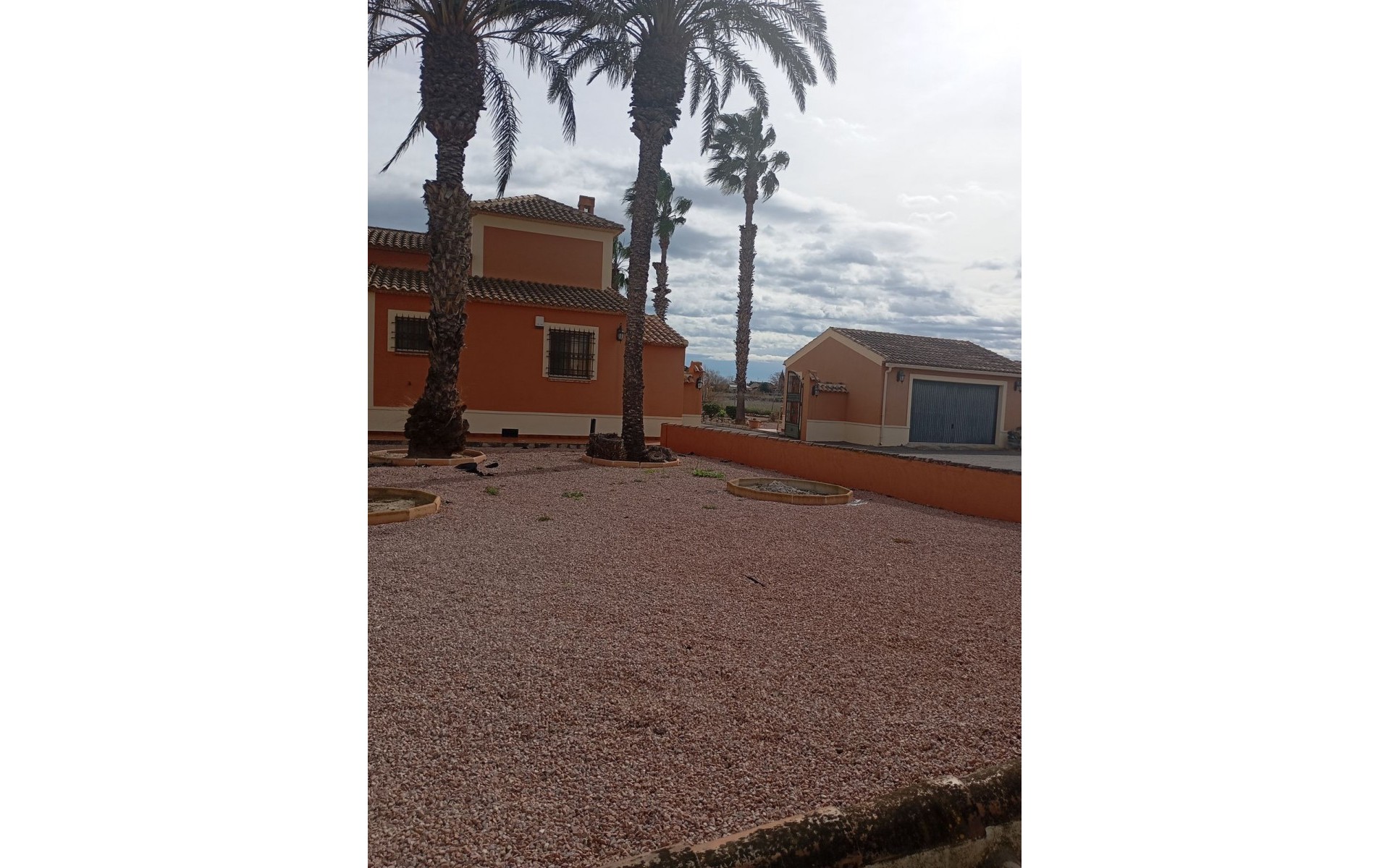 Resale - Villa - Dolores - Dolores Centro