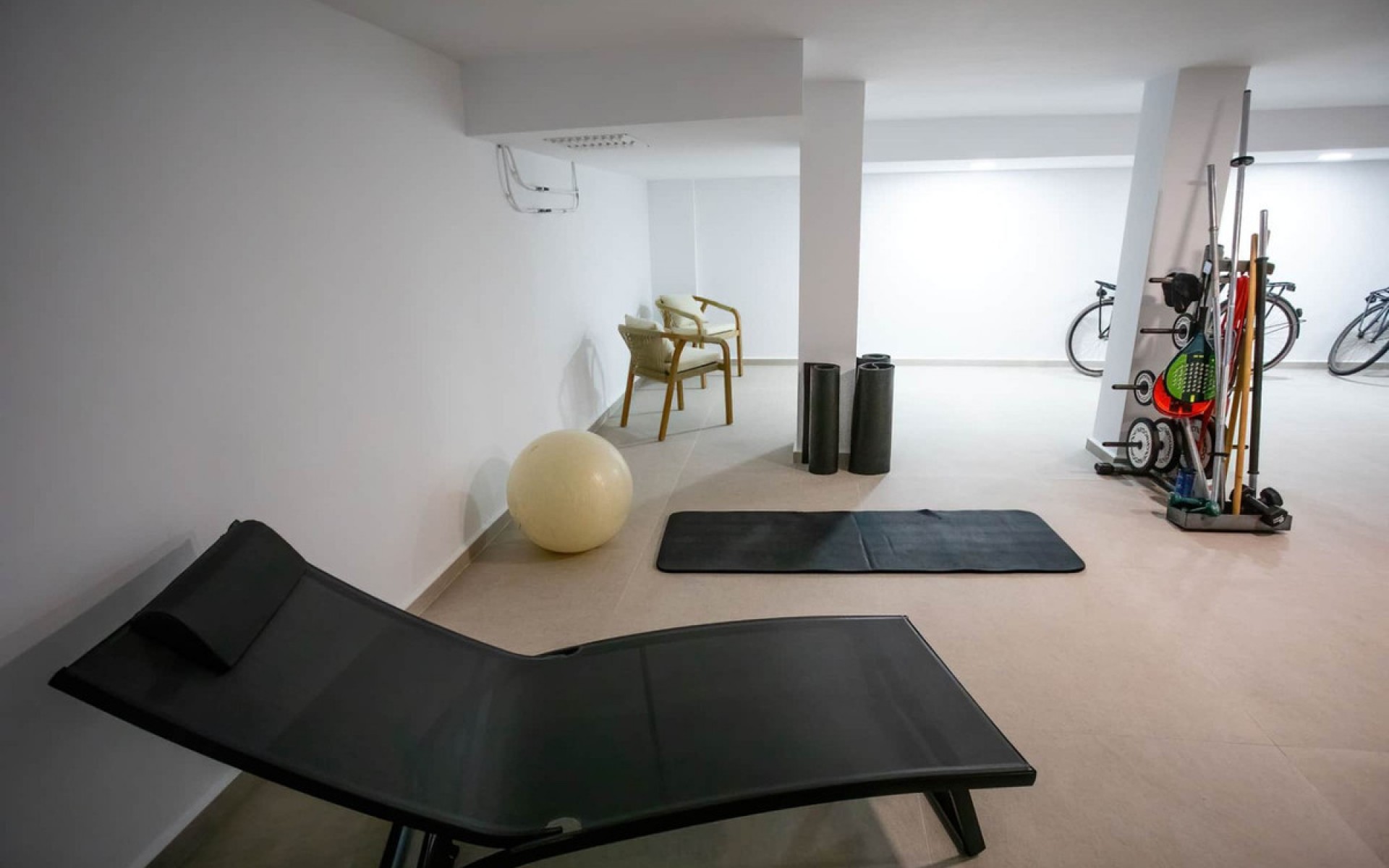 Resale - Villa - Dolores - Dolores Centro