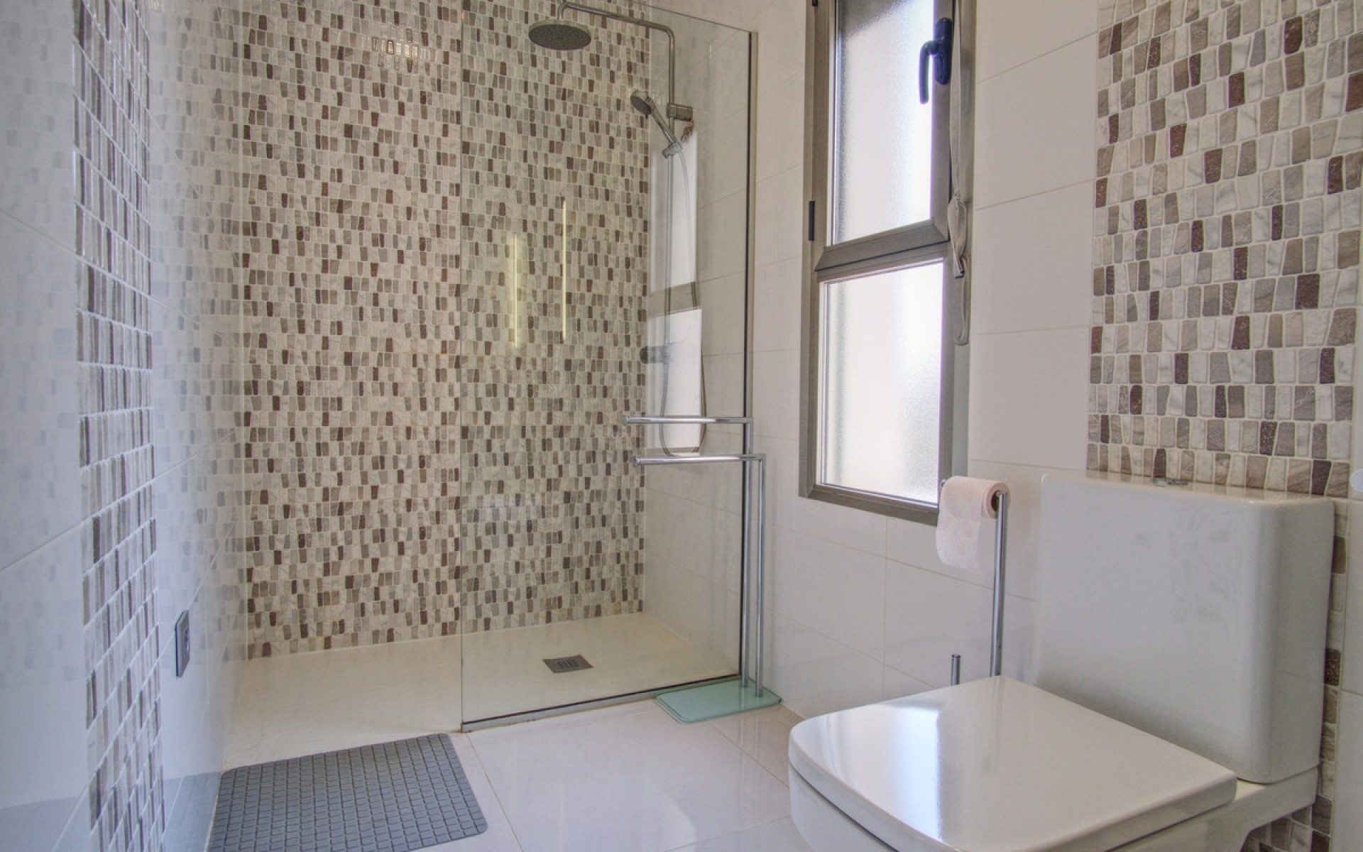 Resale - Villa - Dolores - Dolores Centro