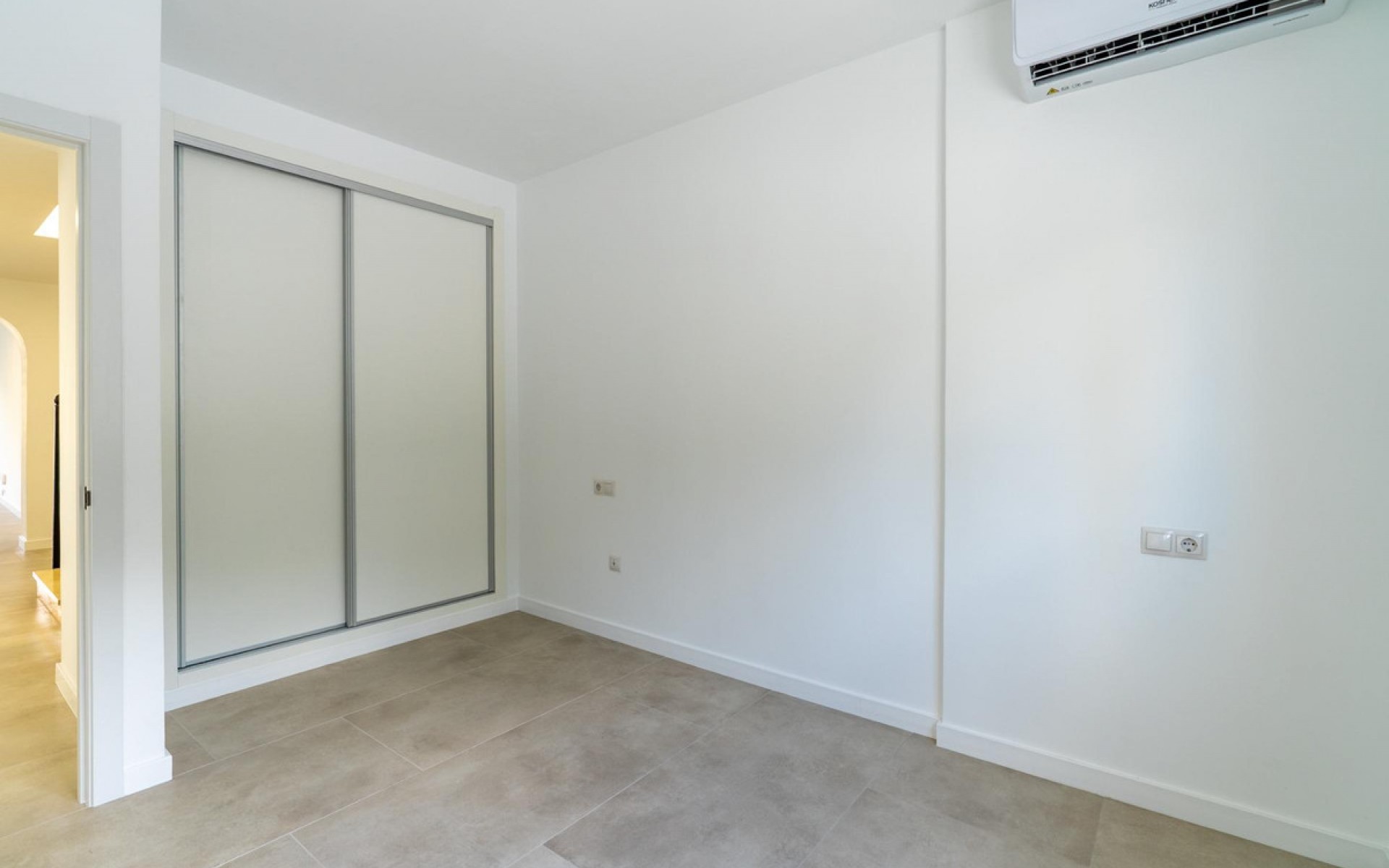 Resale - Villa - El Campello - El Campello 