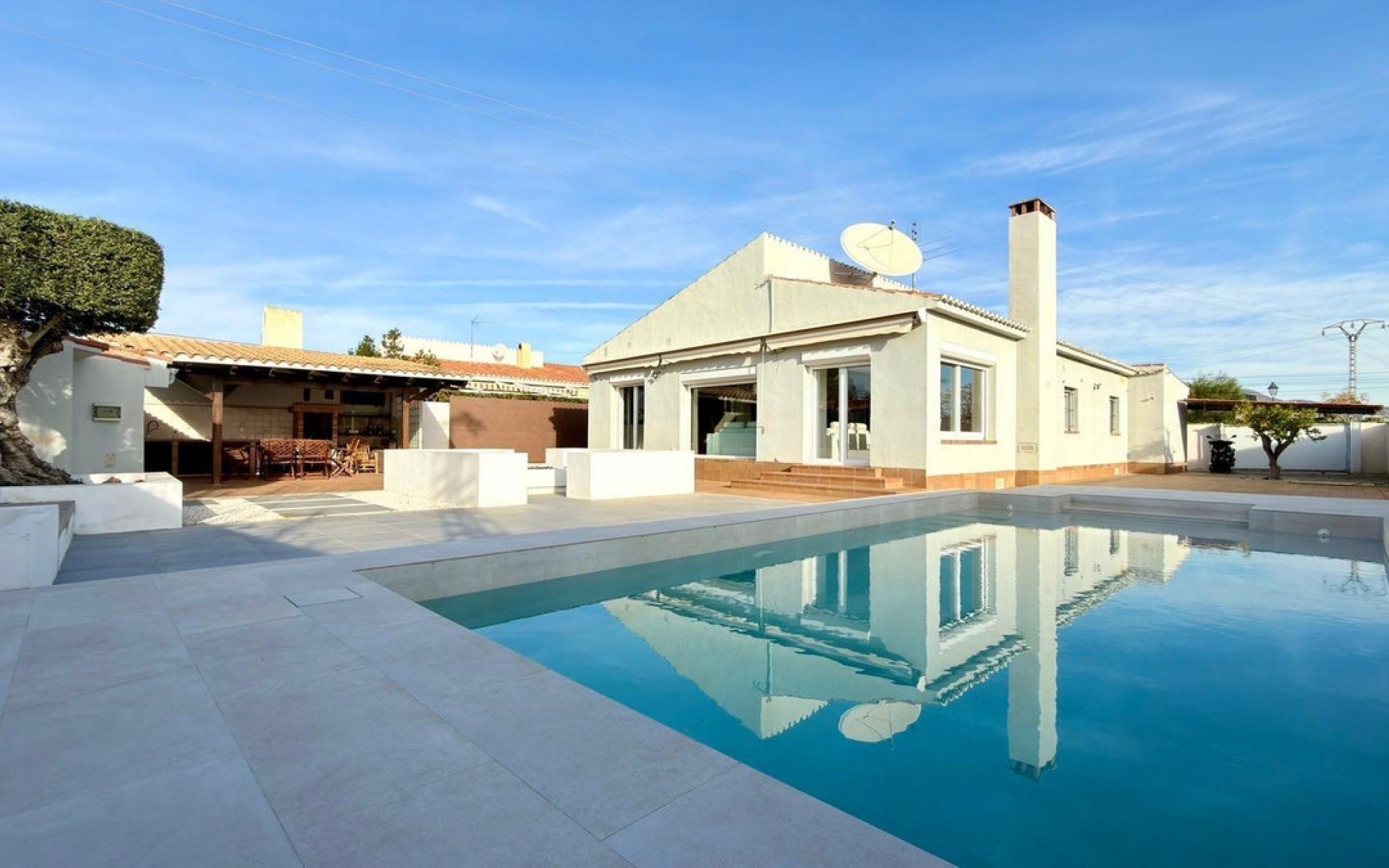 Resale - Villa - El Campello - El Campello 