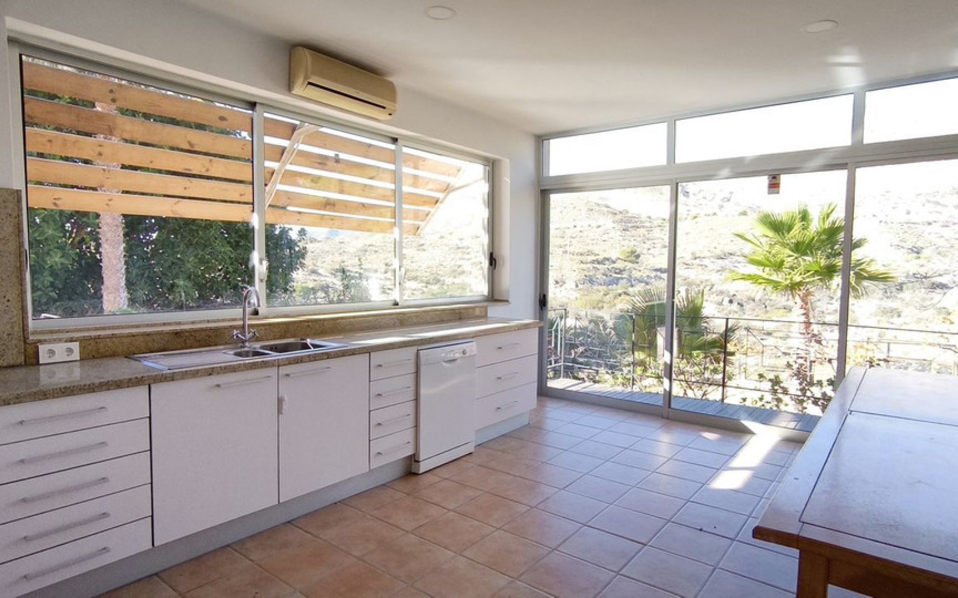 Resale - Villa - El Campello - El Campello 