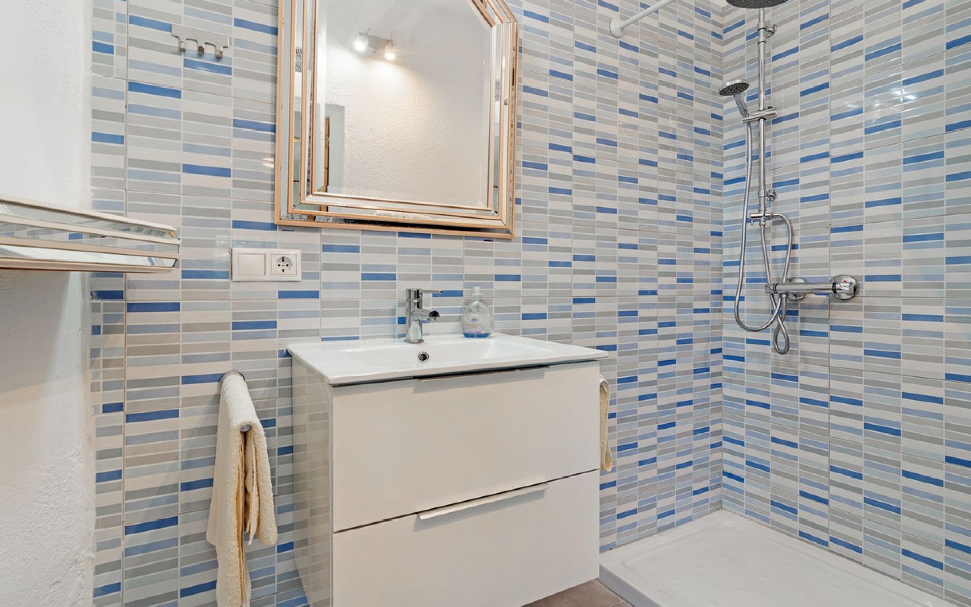 Resale - Villa - El Campello - El Campello 