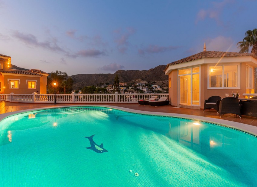 Resale - Villa - El Campello - El Campello 