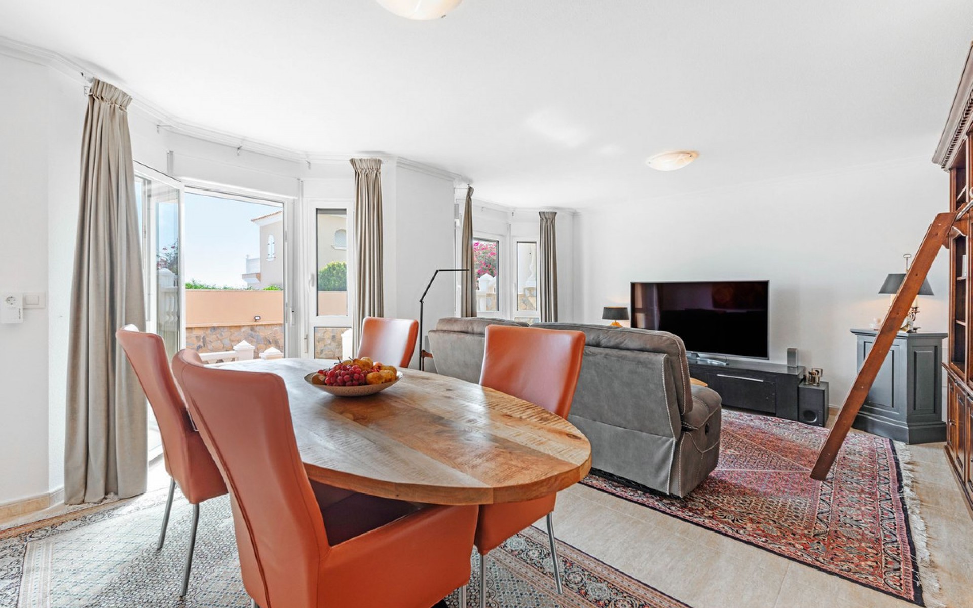 Resale - Villa - El Campello - El Campello 