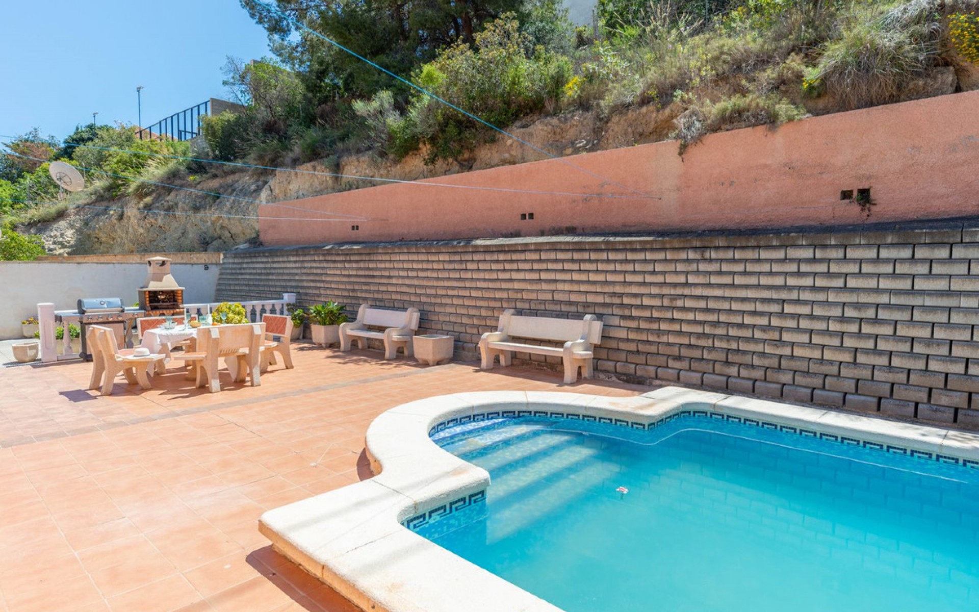 Resale - Villa - El Campello - El Campello 