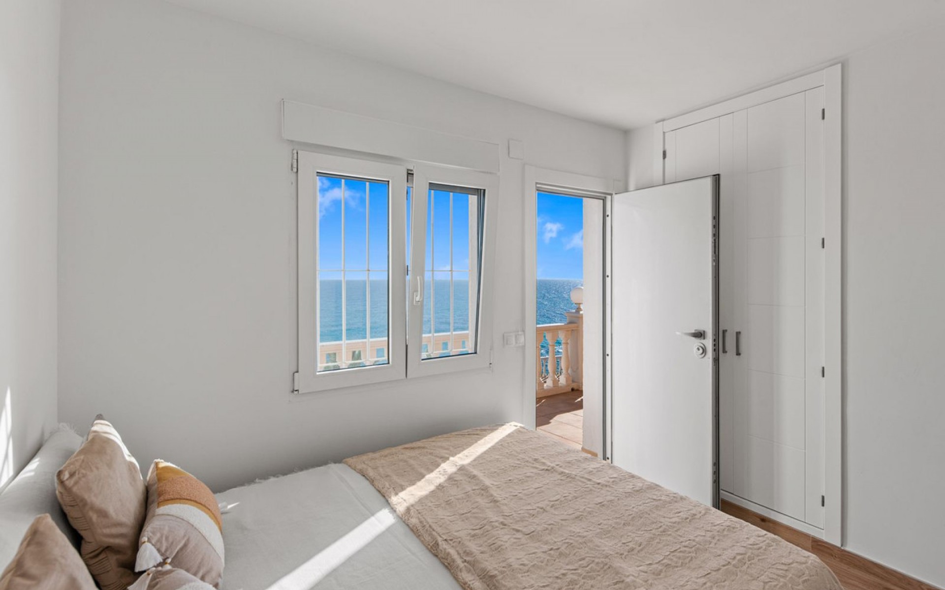 Resale - Villa - El Campello - El Campello 