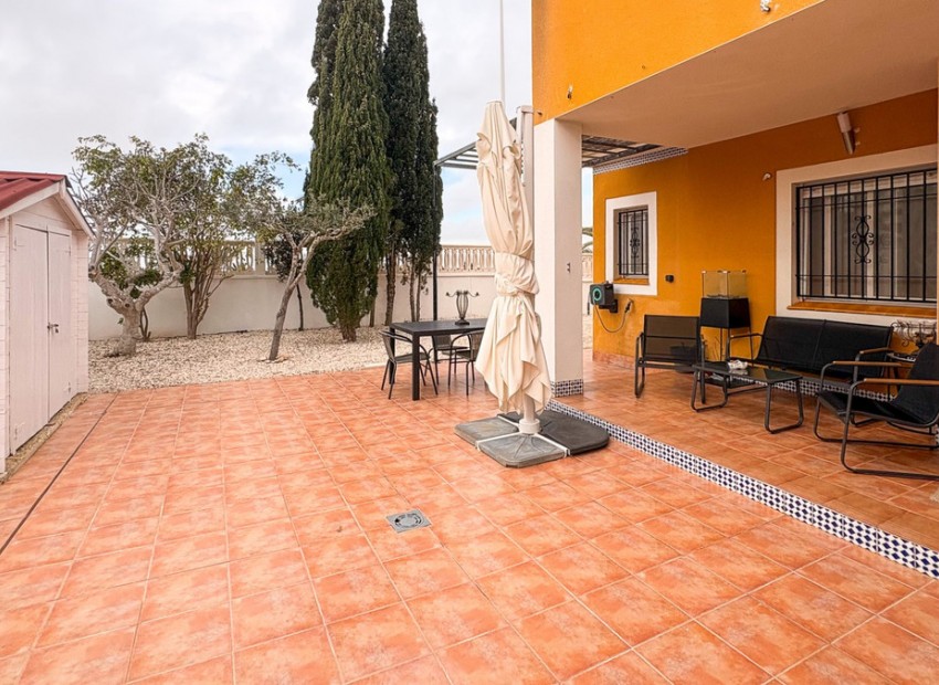 Resale - Villa - Elche - Arenales del Sol